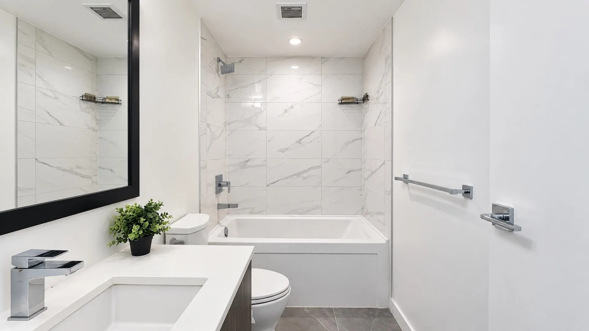 13350 Central Avenue #605