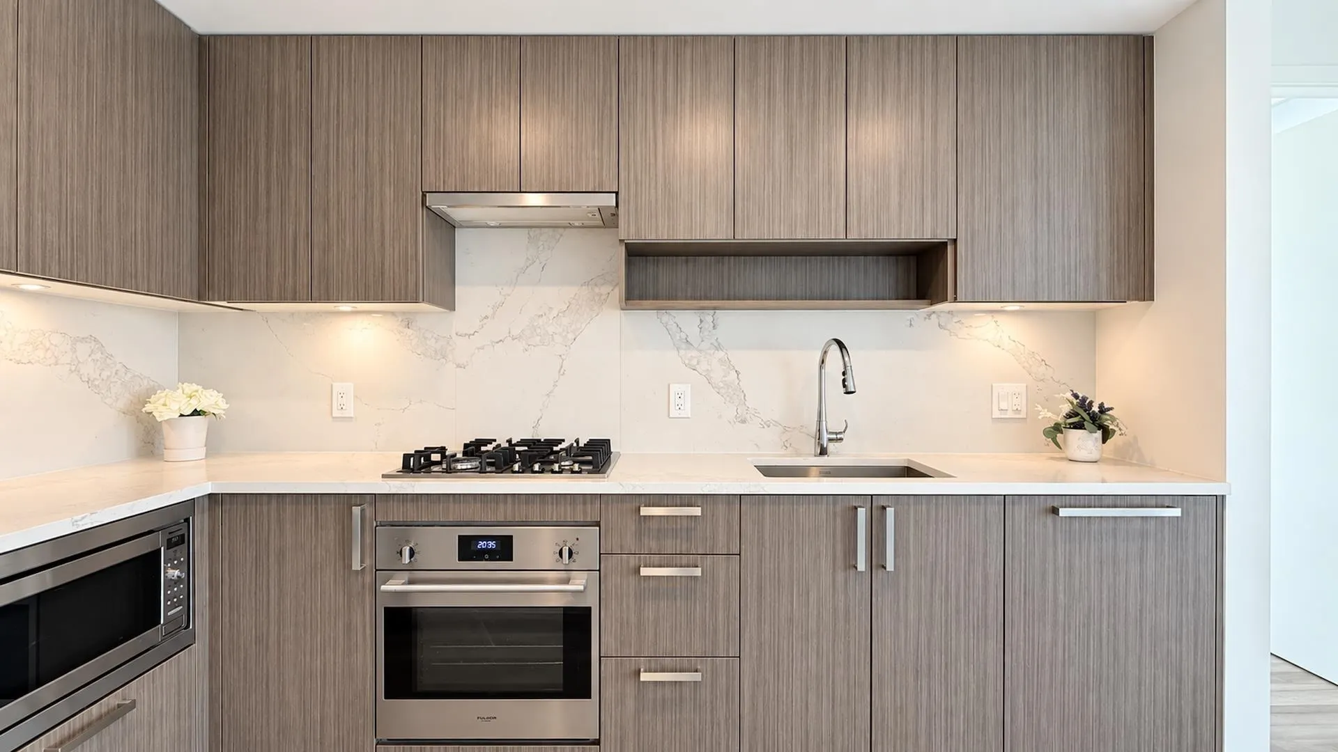 13350 Central Avenue #605