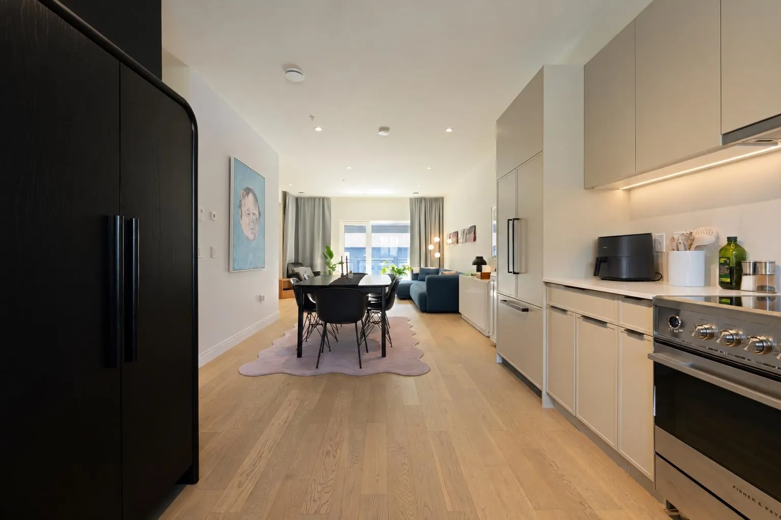 632 E 3rd Street #24
