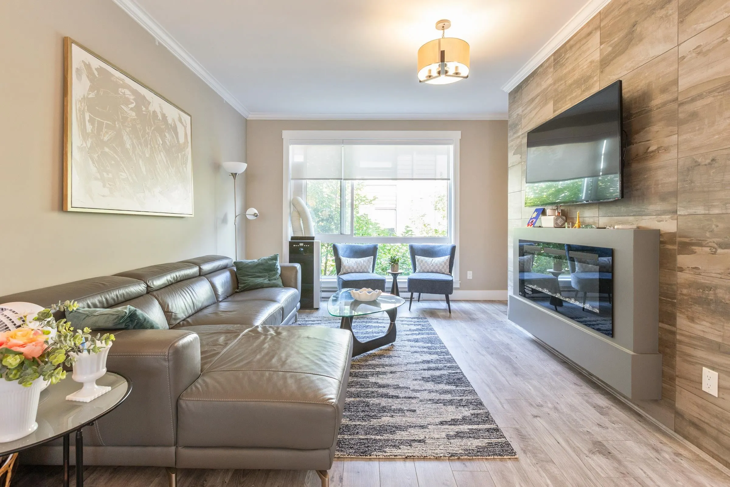 16488 64 Avenue #208