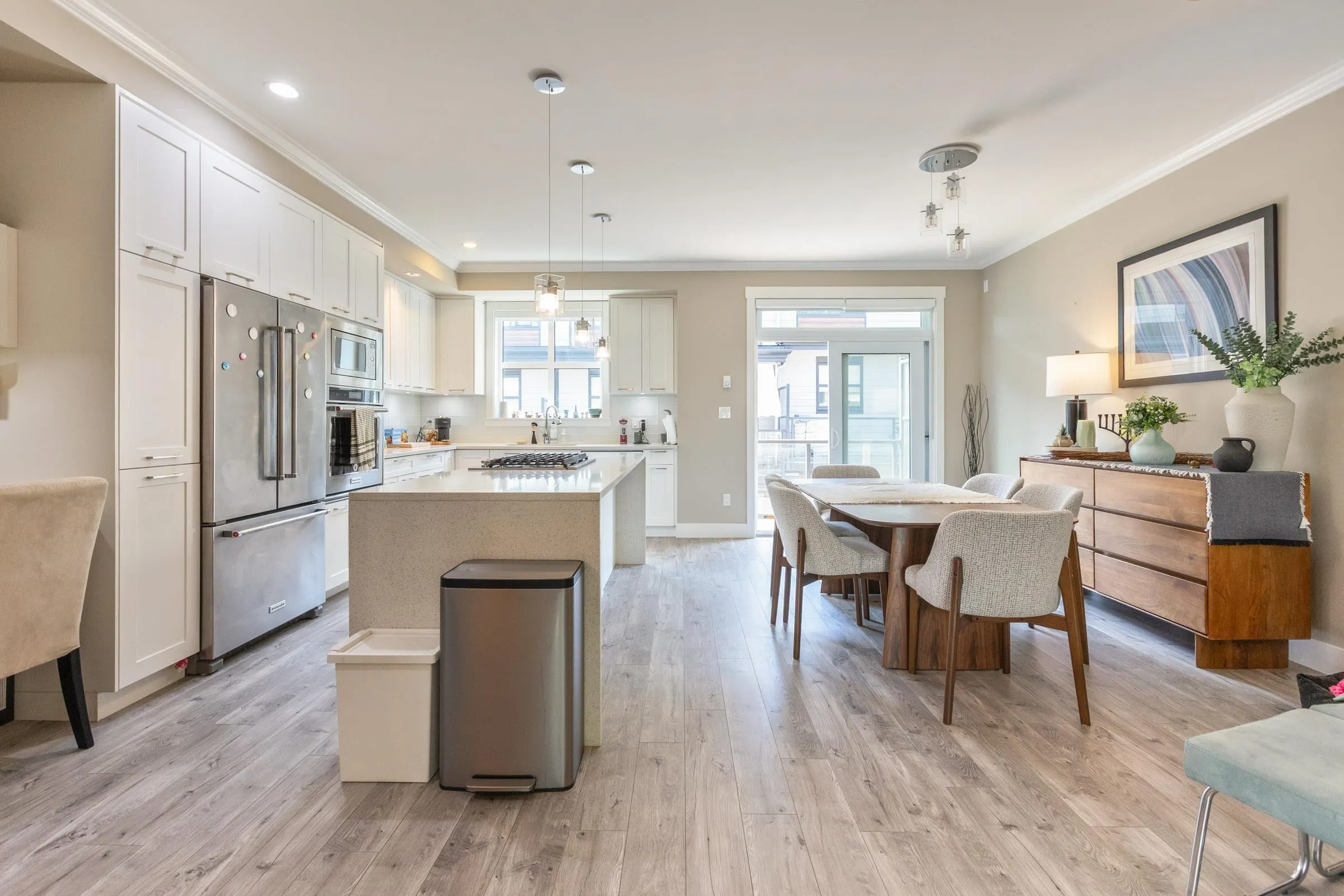 16488 64 Avenue #208