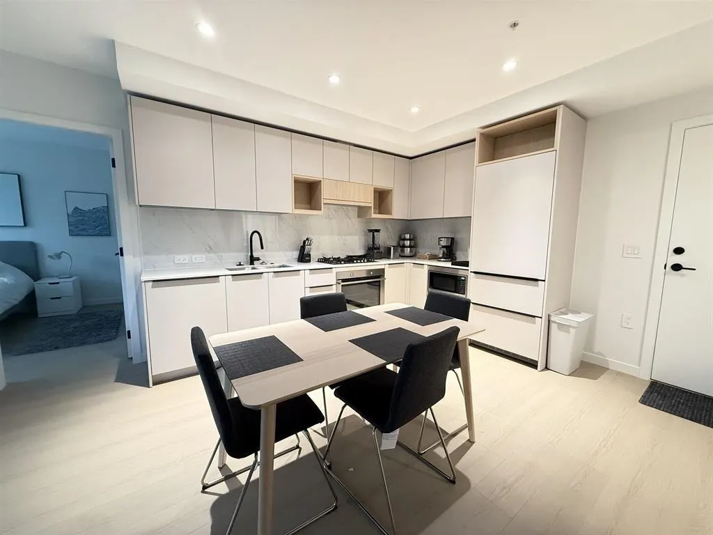 125 Albert Street #414