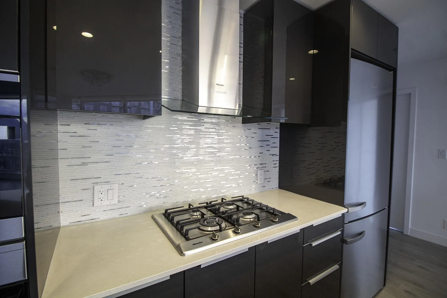 1283 Howe Street #4104