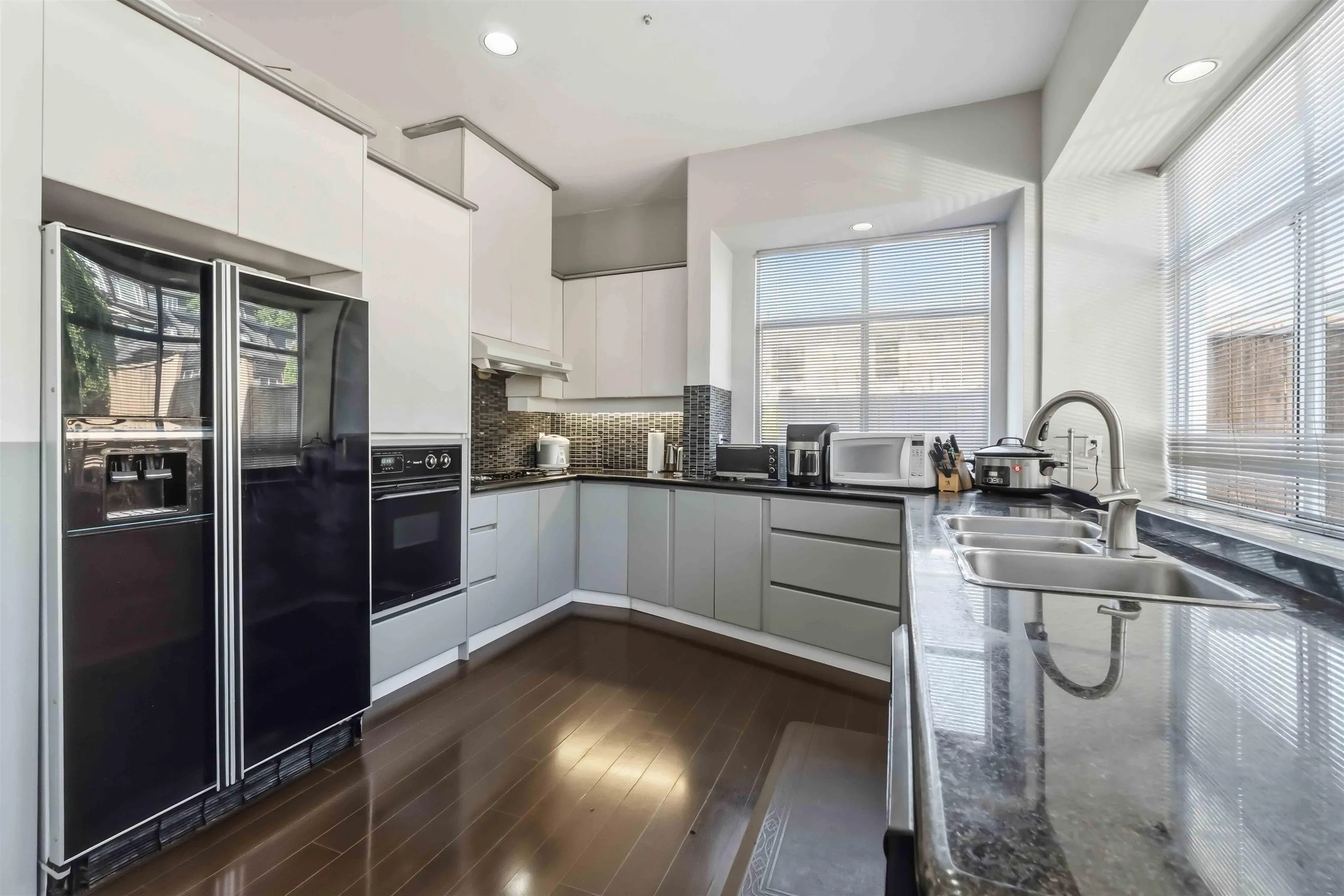 2275 Bonaccord Drive