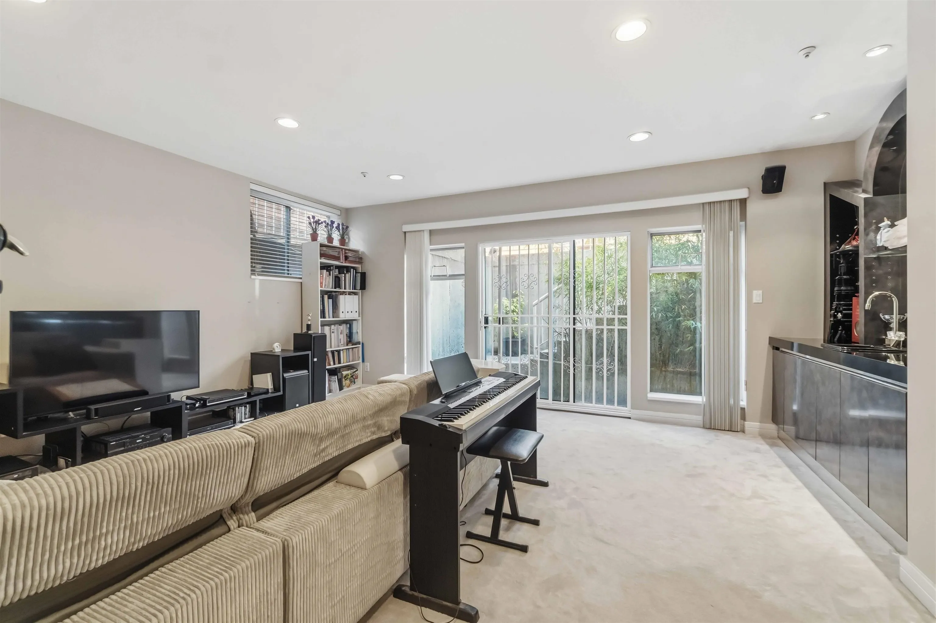 2275 Bonaccord Drive