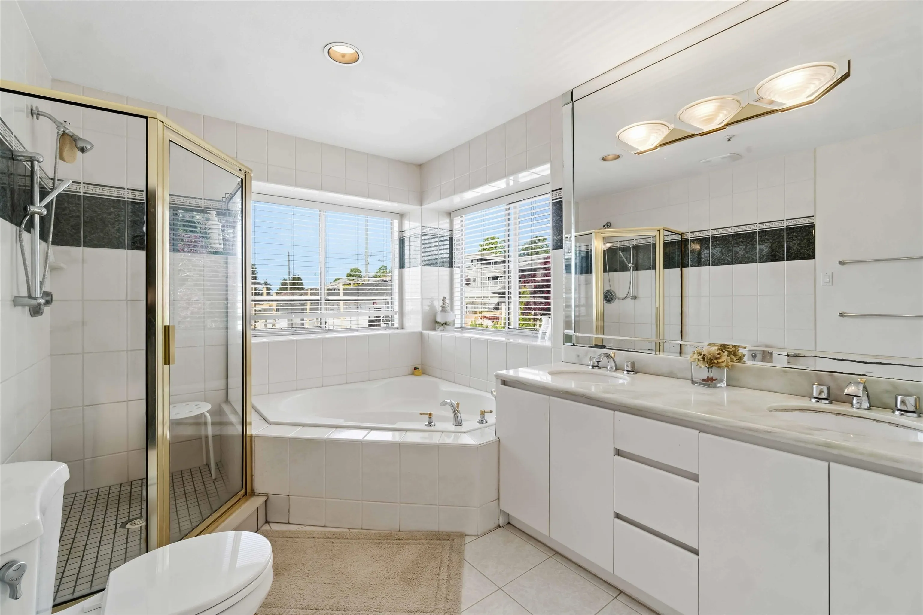 2275 Bonaccord Drive