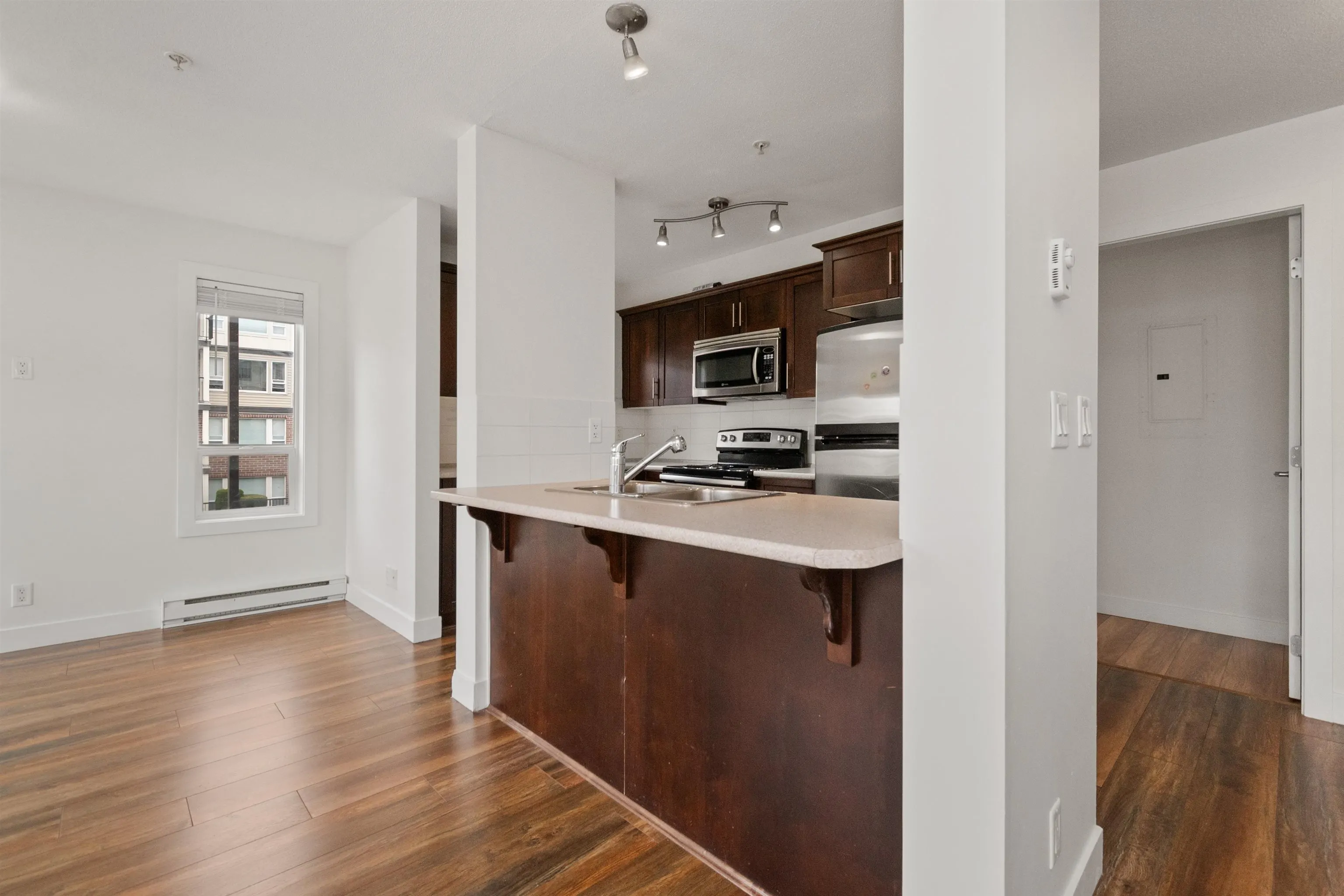 46289 Yale Road #206