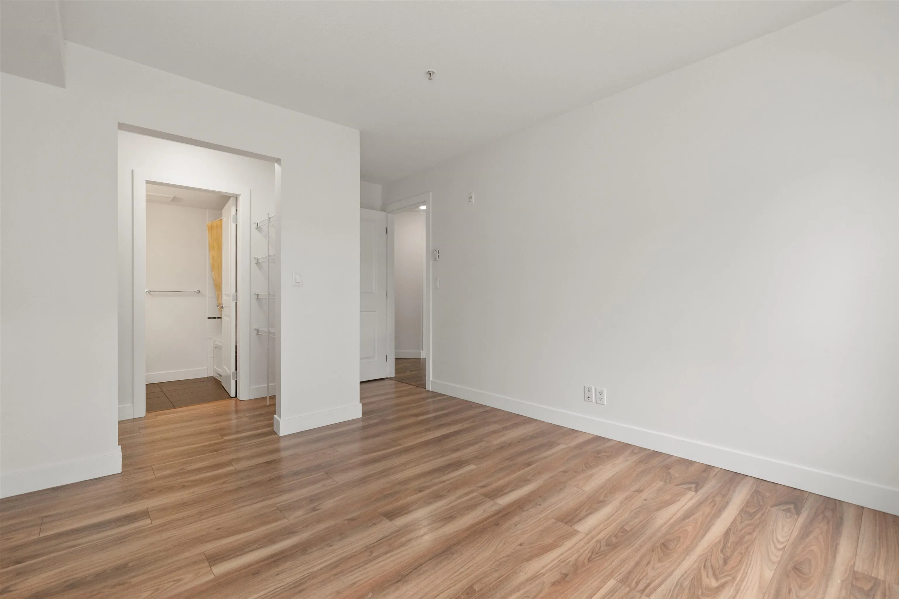 46289 Yale Road #206