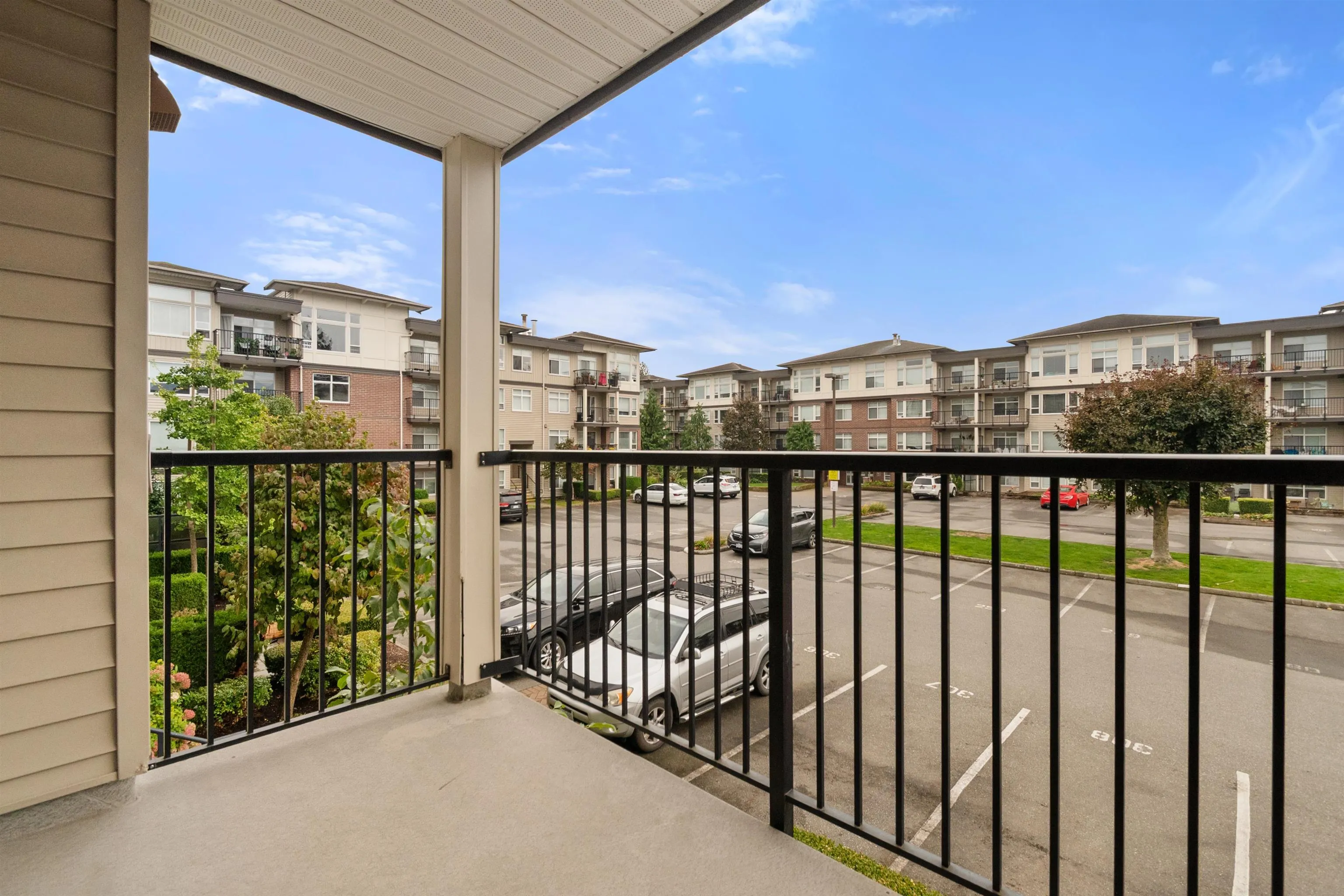 46289 Yale Road #206