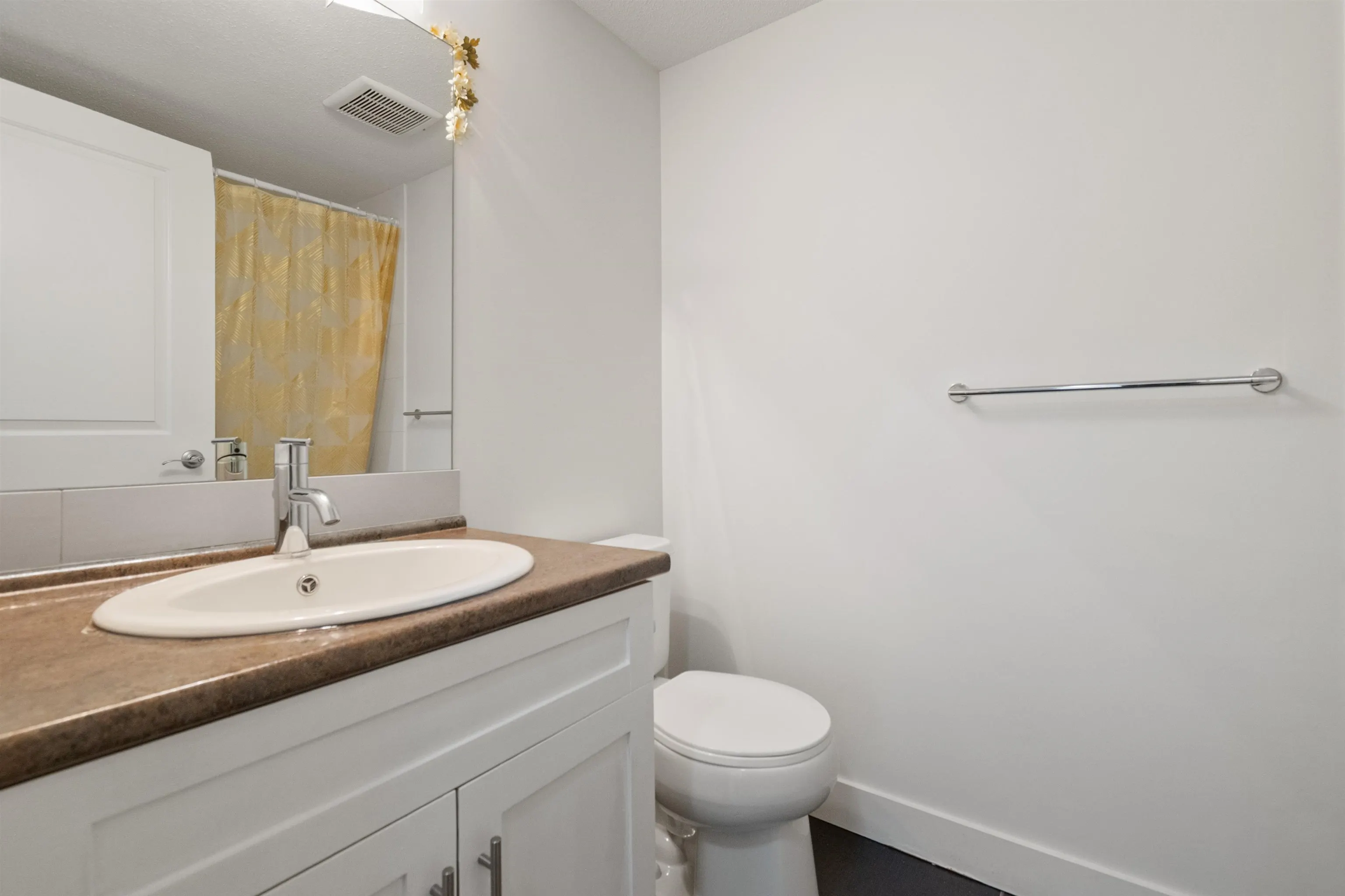 46289 Yale Road #206