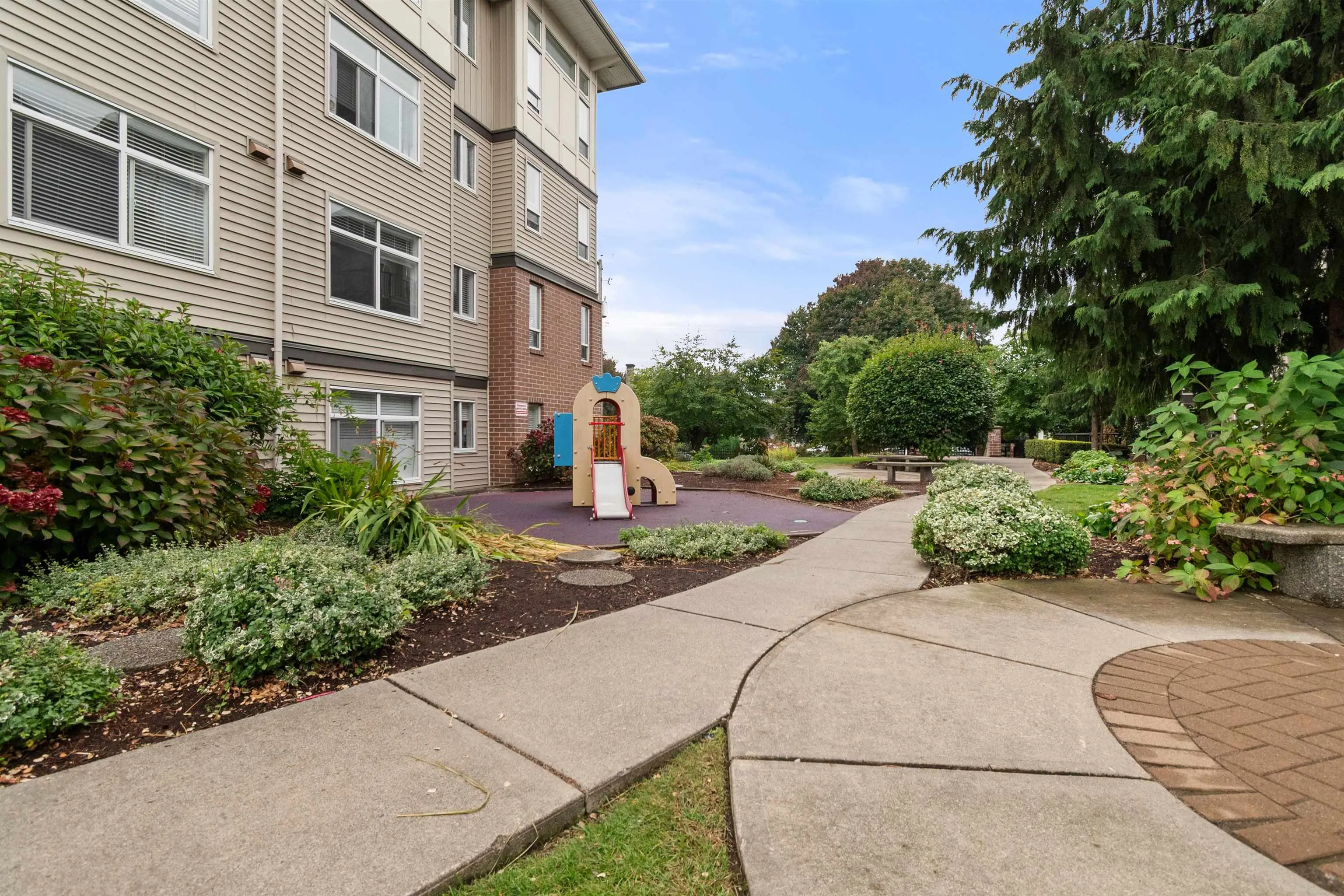46289 Yale Road #206