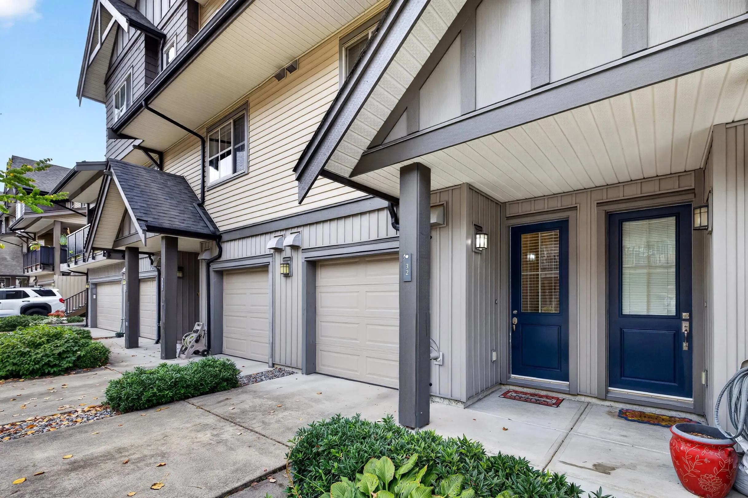 9525 204 Street #32
