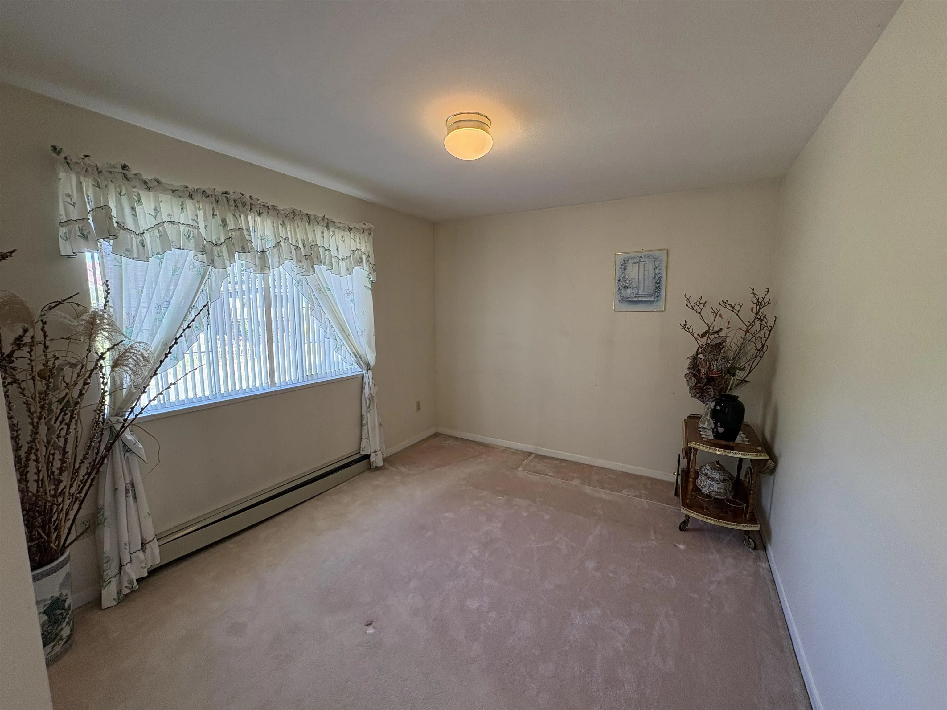 5095 Nanaimo Street