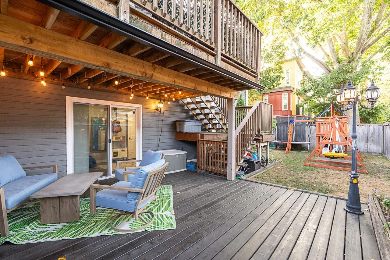 5501 Ladner Trunk Road #3