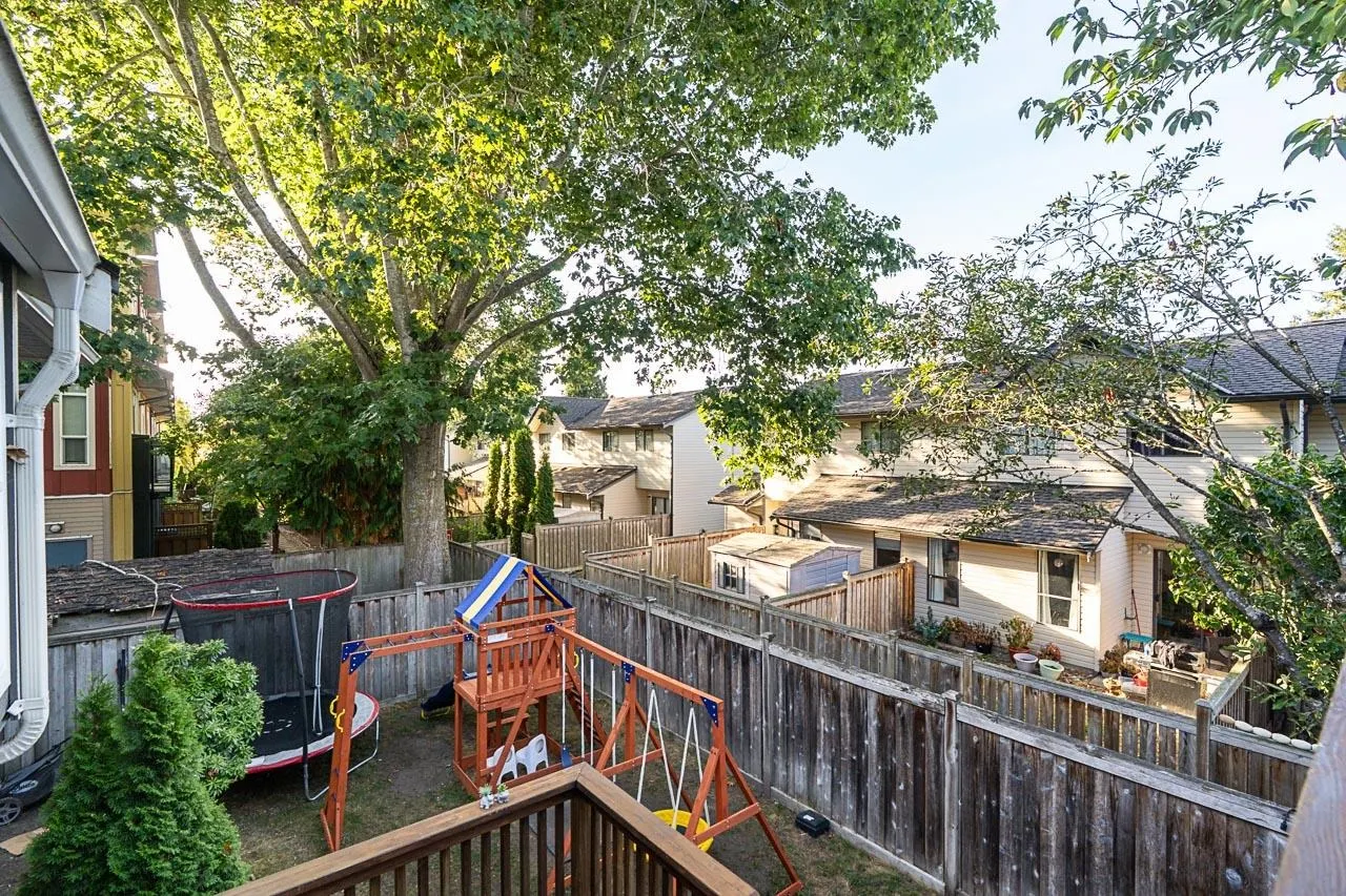 5501 Ladner Trunk Road #3