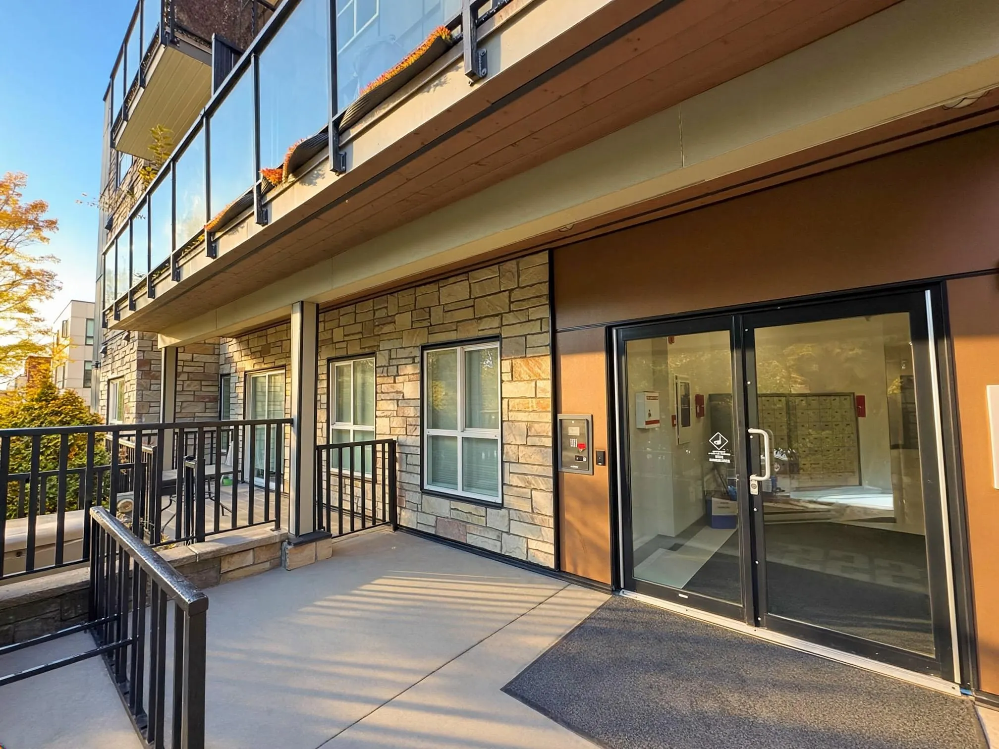 12310 222 Street #207
