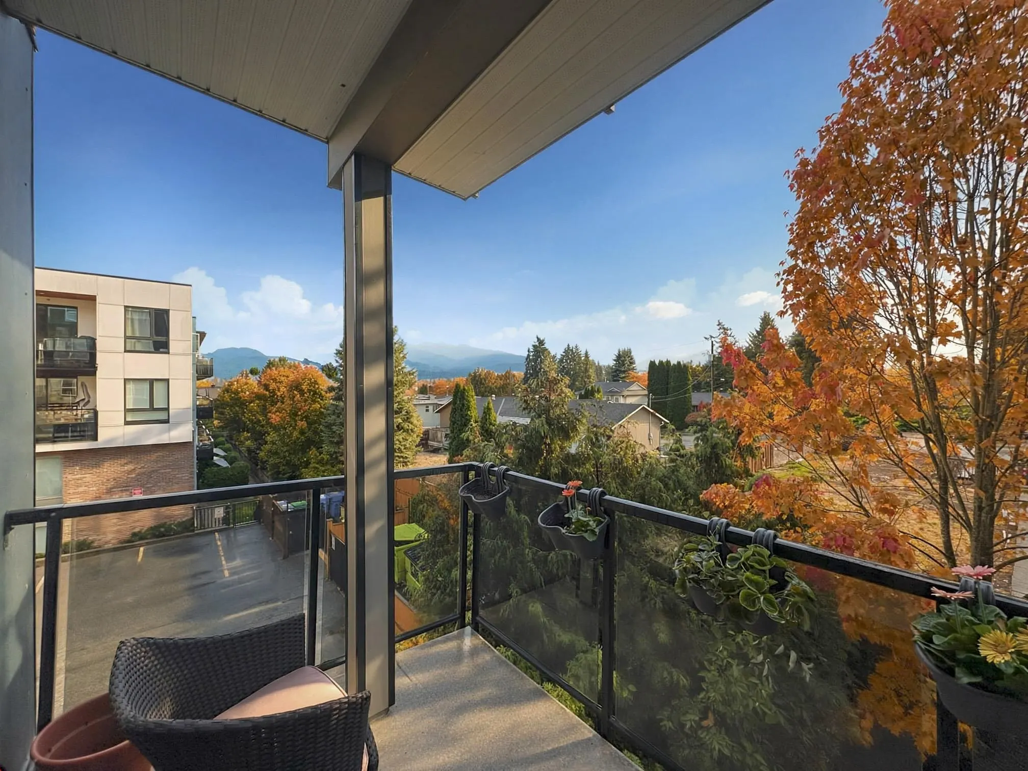 12310 222 Street #207