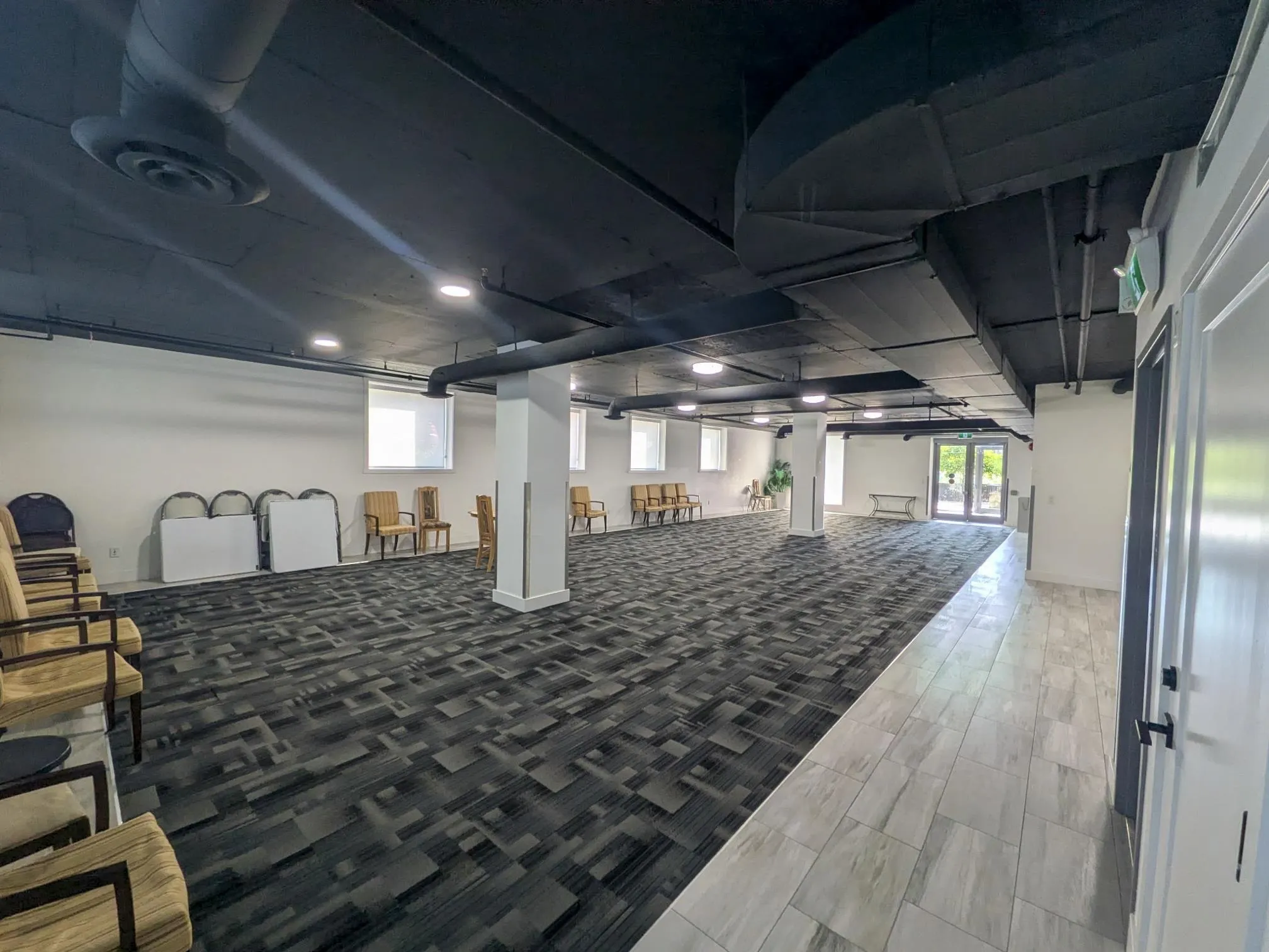 12310 222 Street #207