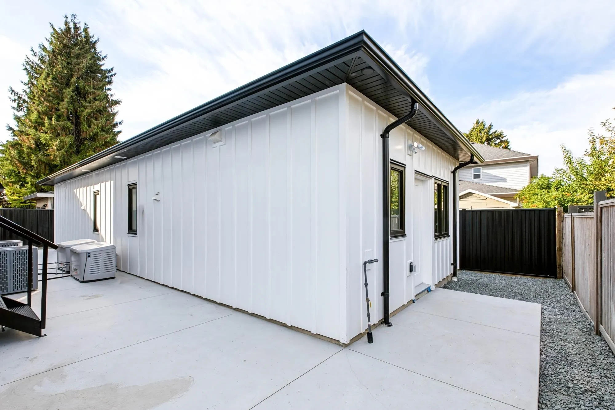 11089 S Fuller Crescent