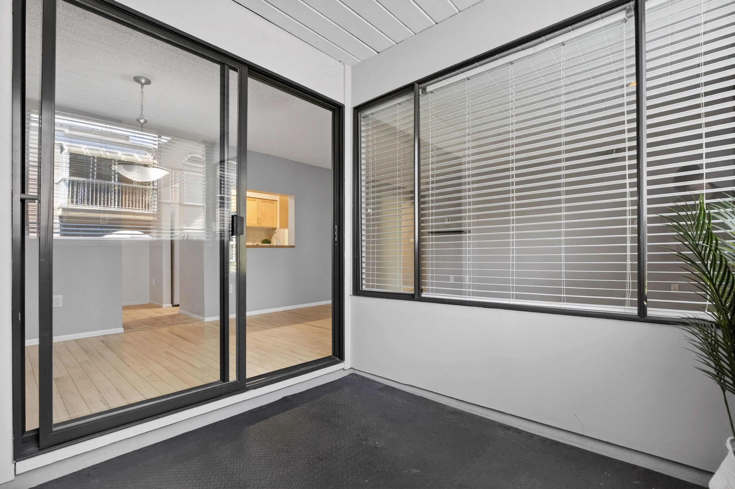 1410 Blackwood Street #203