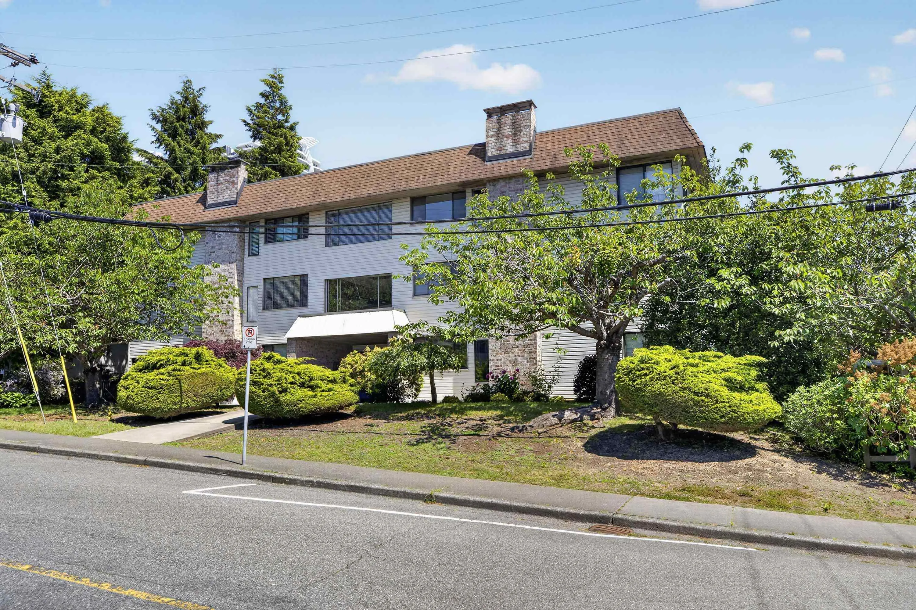 1410 Blackwood Street #203