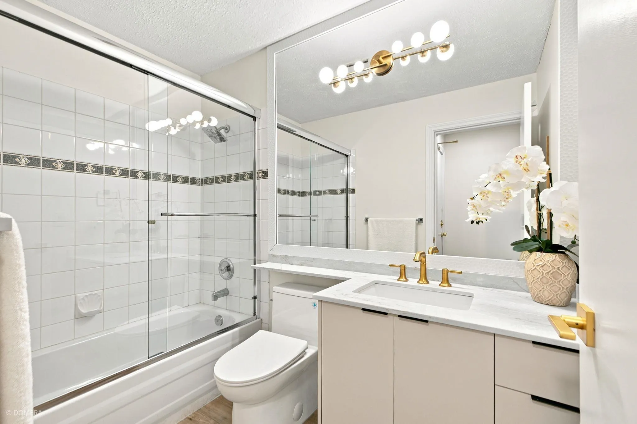 12160 80 Avenue #406