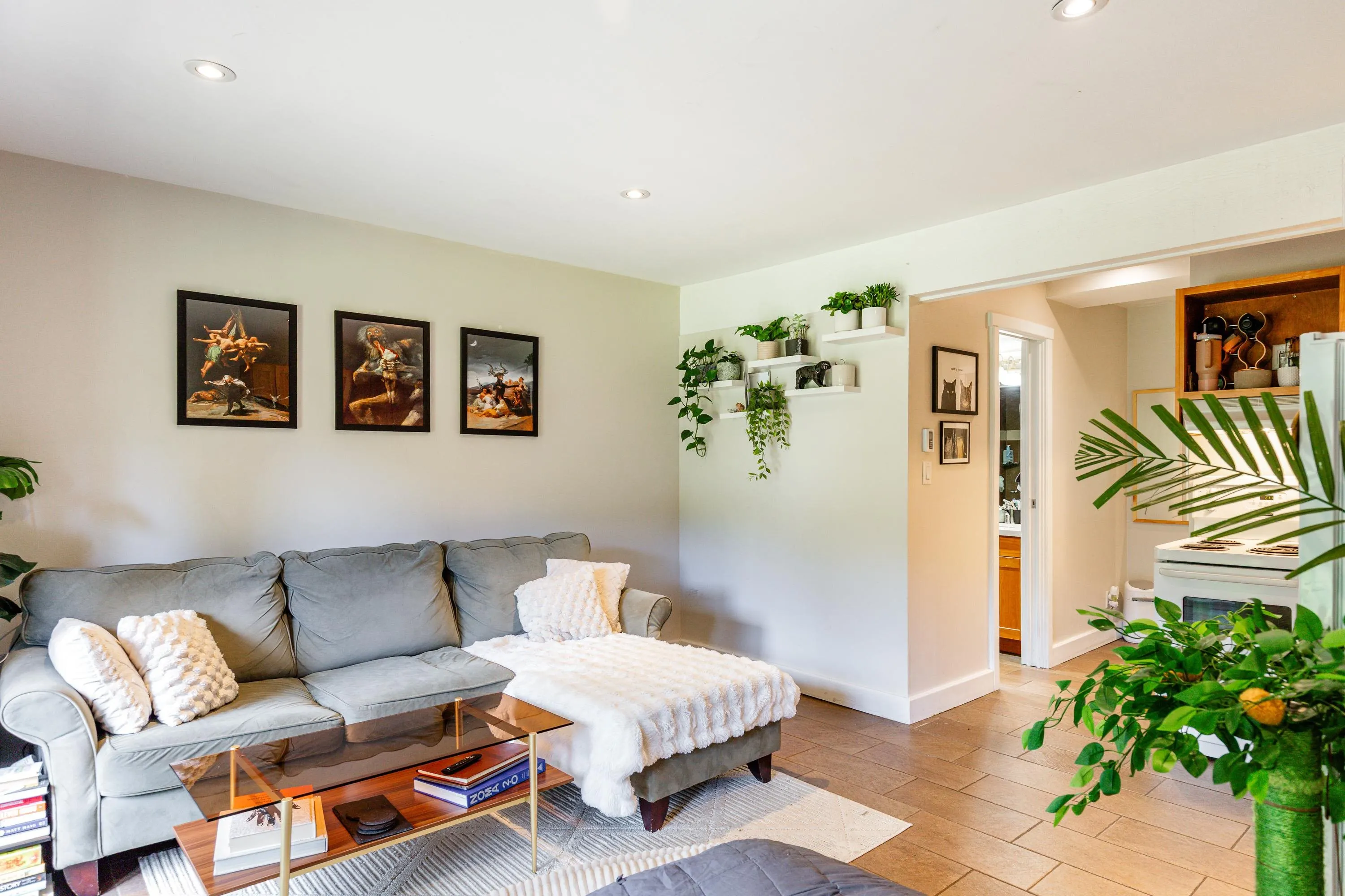 7001 Nesters Road #7