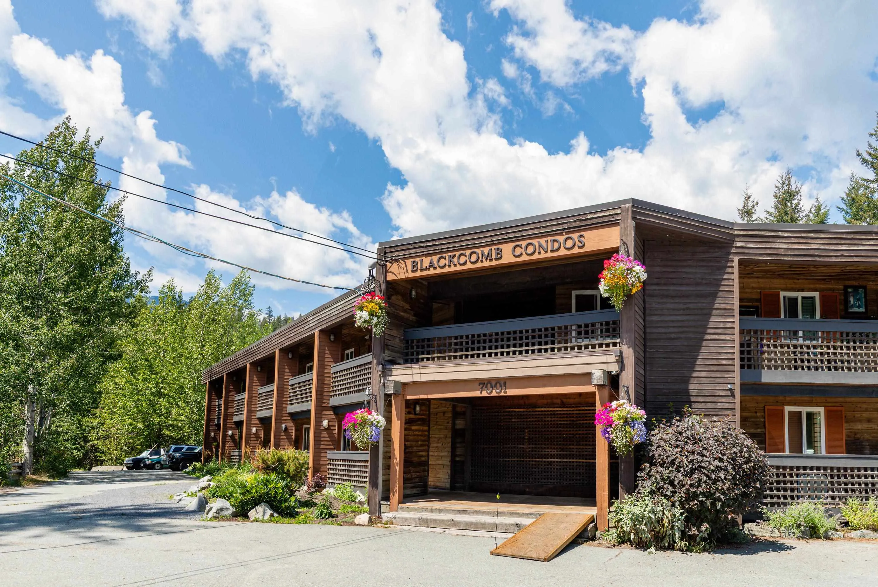 7001 Nesters Road #7