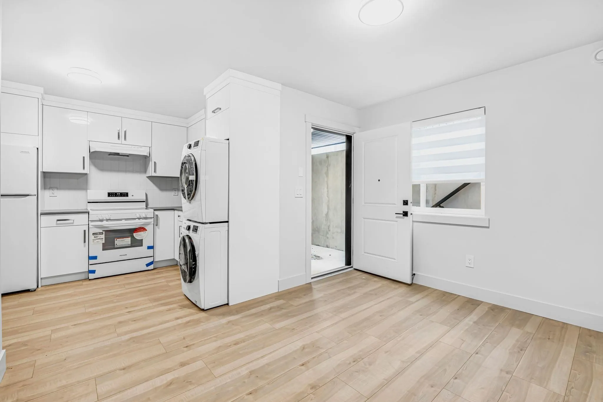 160xx 9a Avenue #Basement