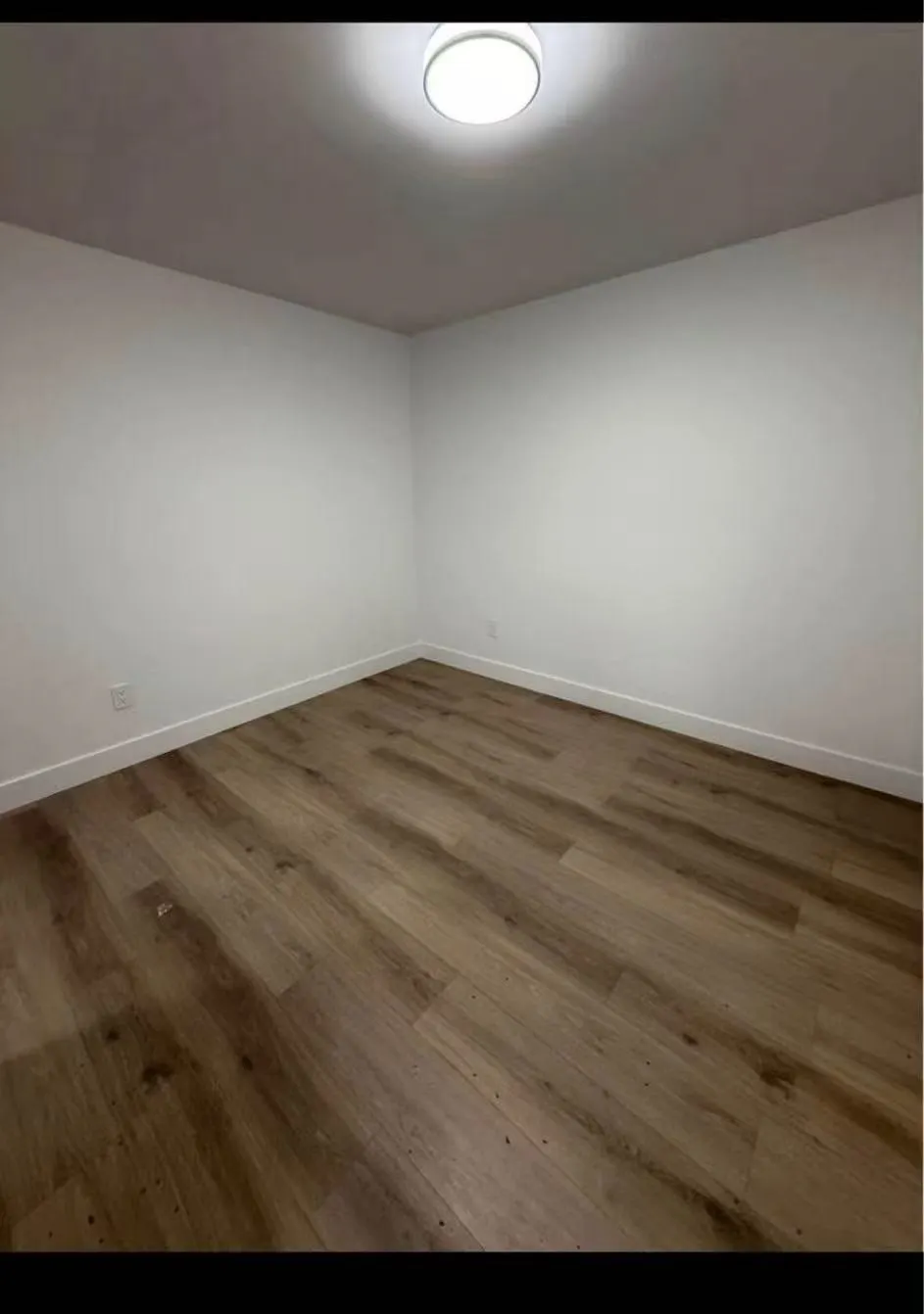 160xx 9a Avenue #Basement