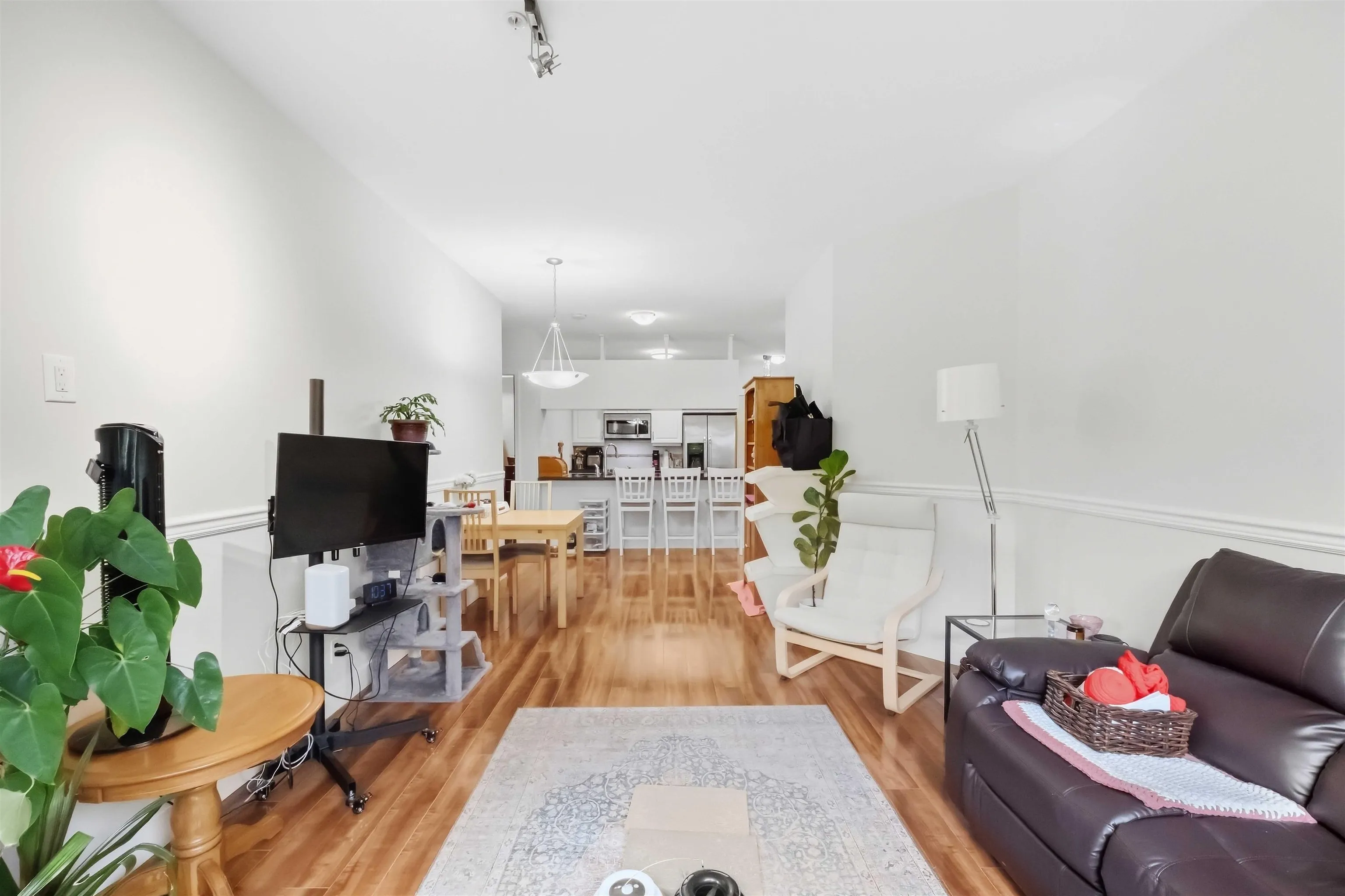 11935 Burnett Street #107