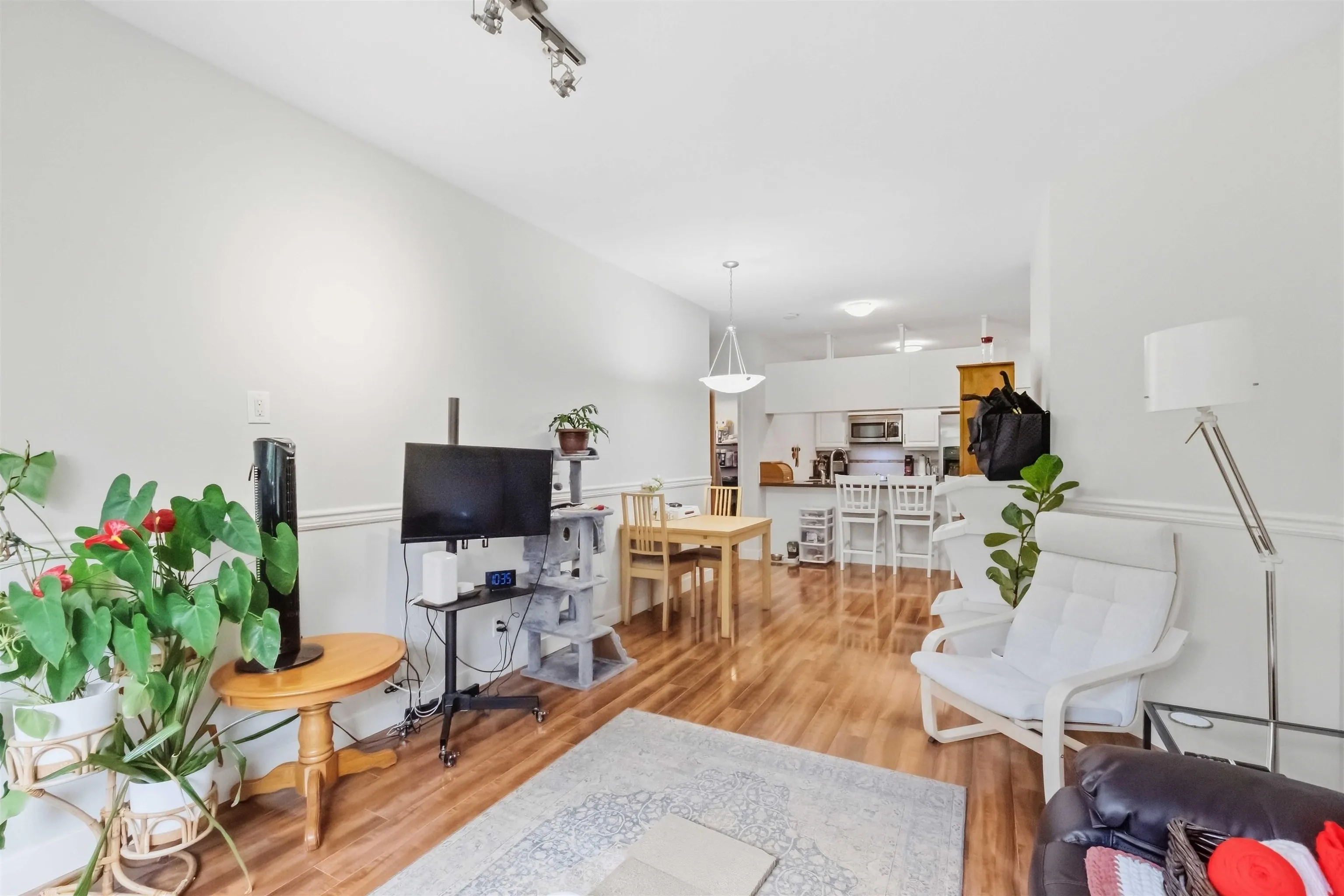 11935 Burnett Street #107