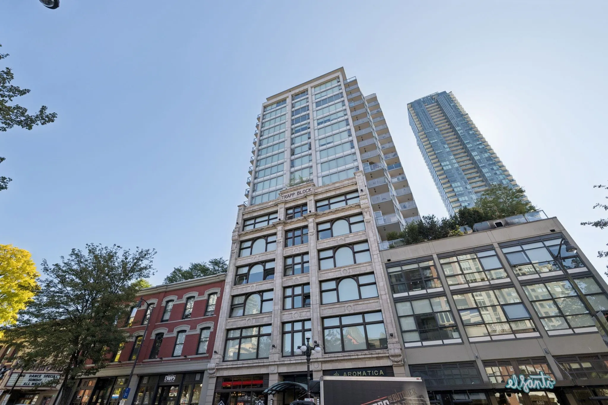 668 Columbia Street #1704