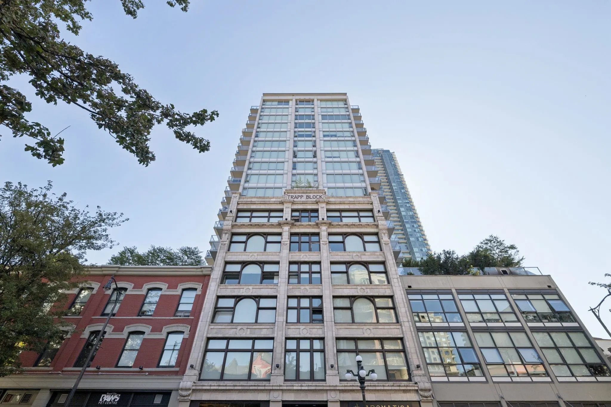 668 Columbia Street #1704
