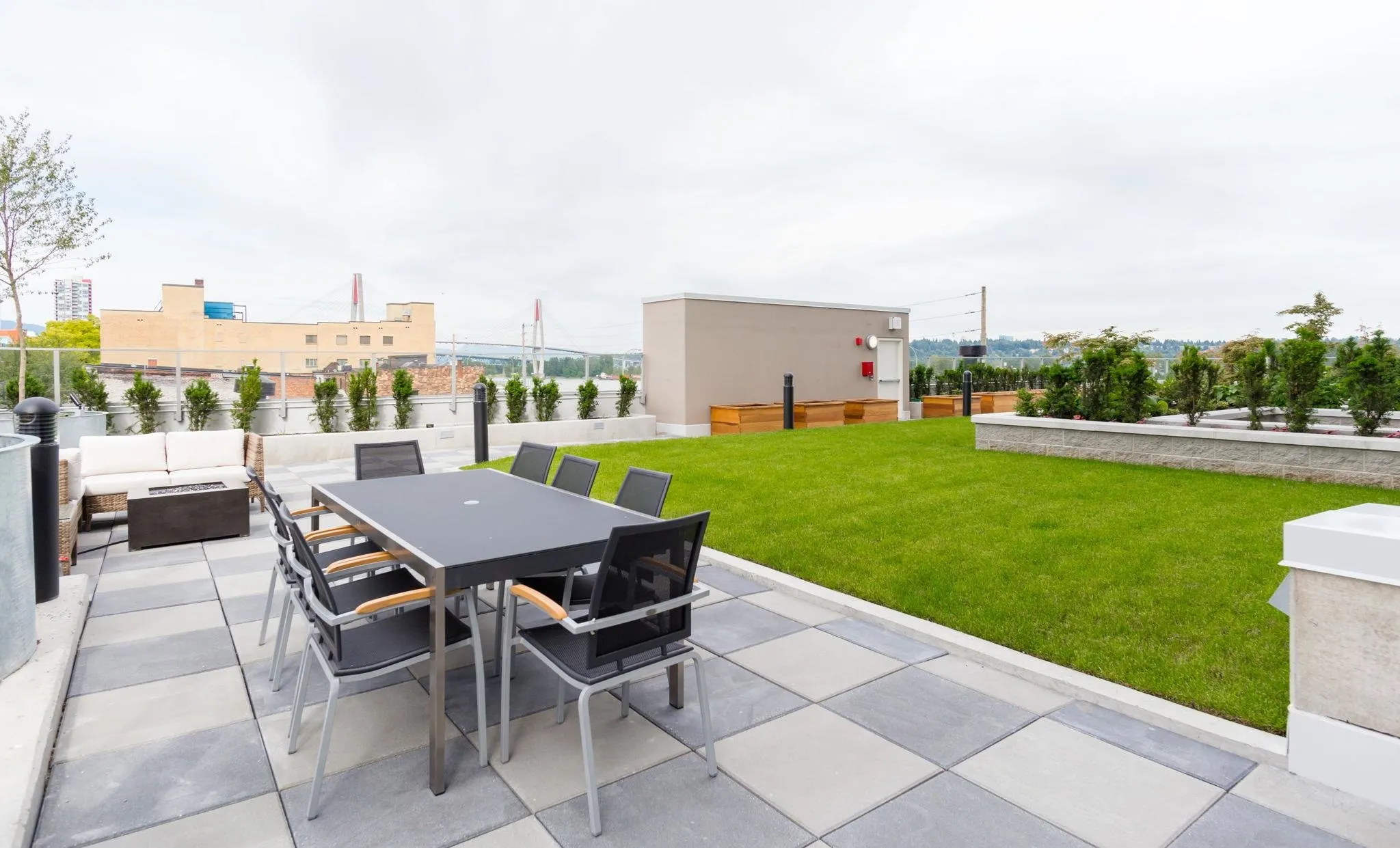 668 Columbia Street #1704