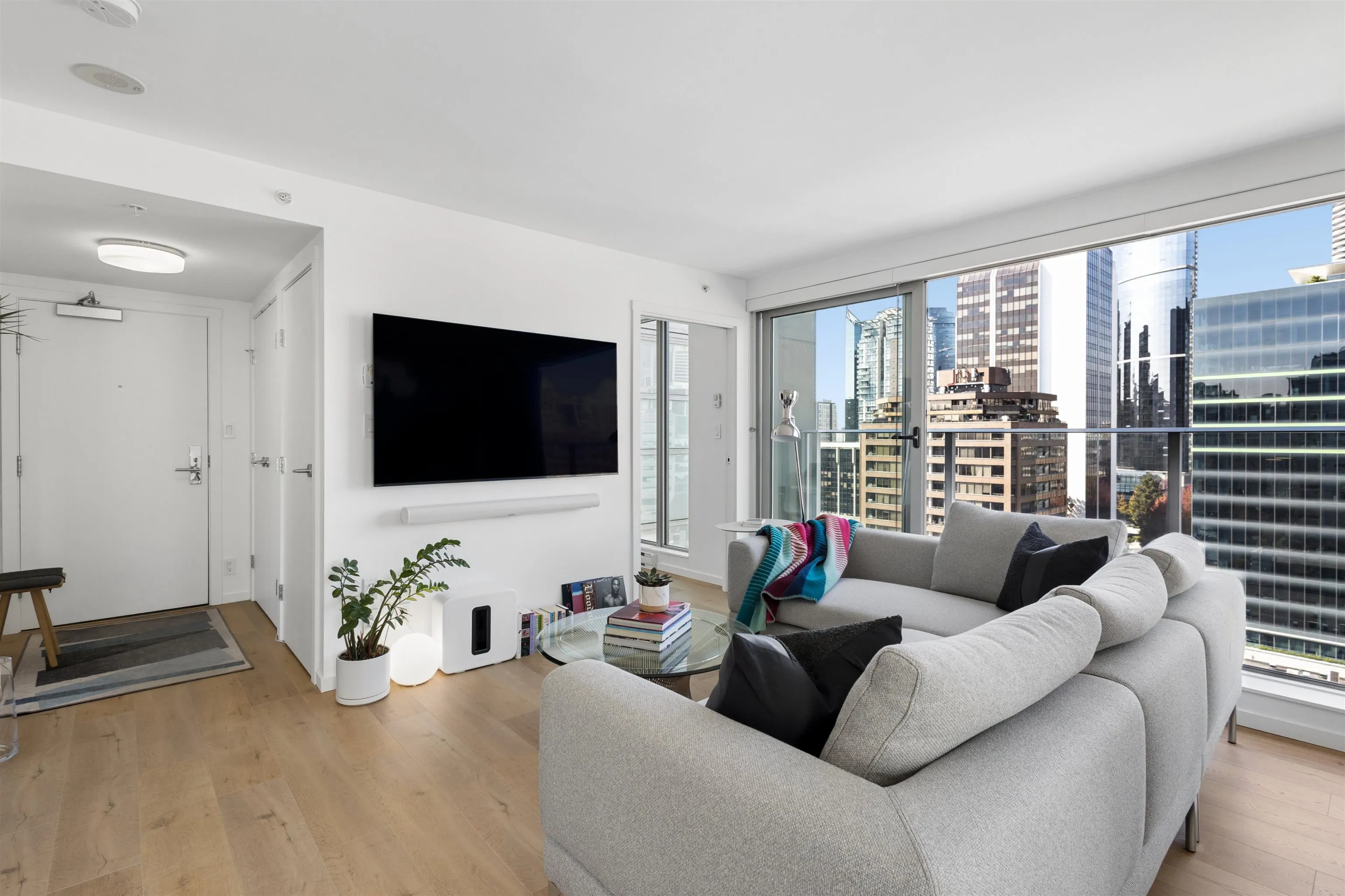 999 Seymour Street #1808