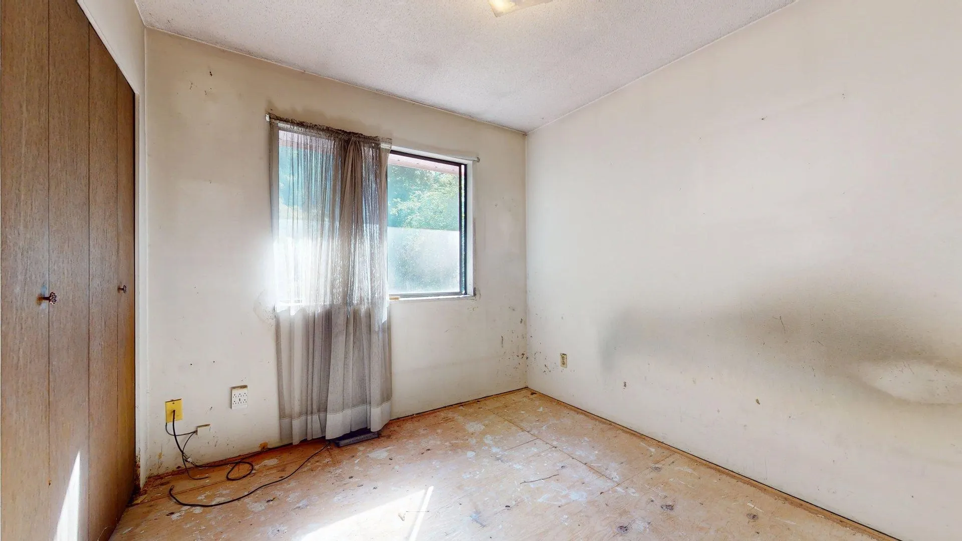 38347 Guilford Drive