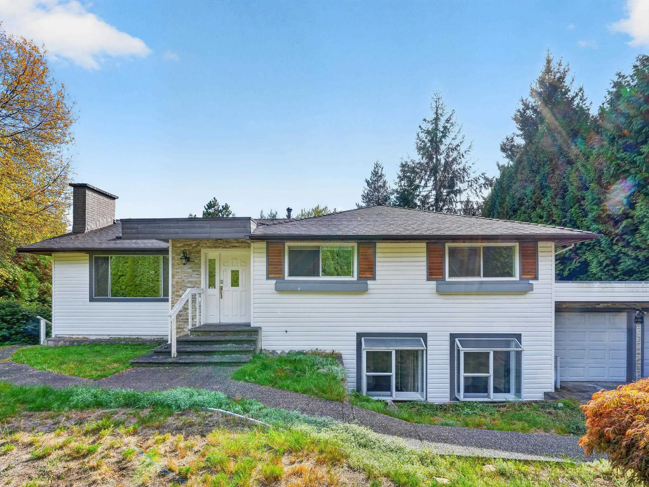 4380 Woodcrest Road