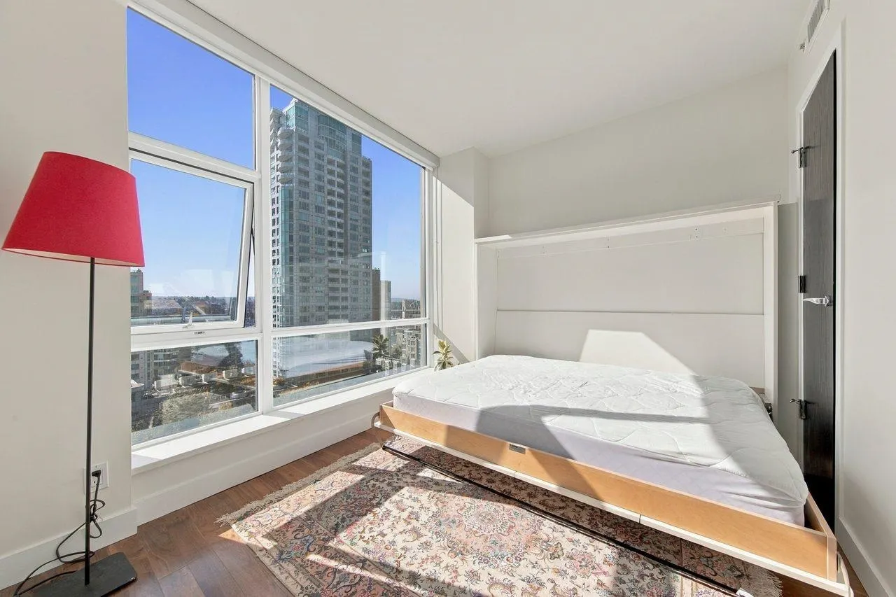 1455 Howe Street #1004