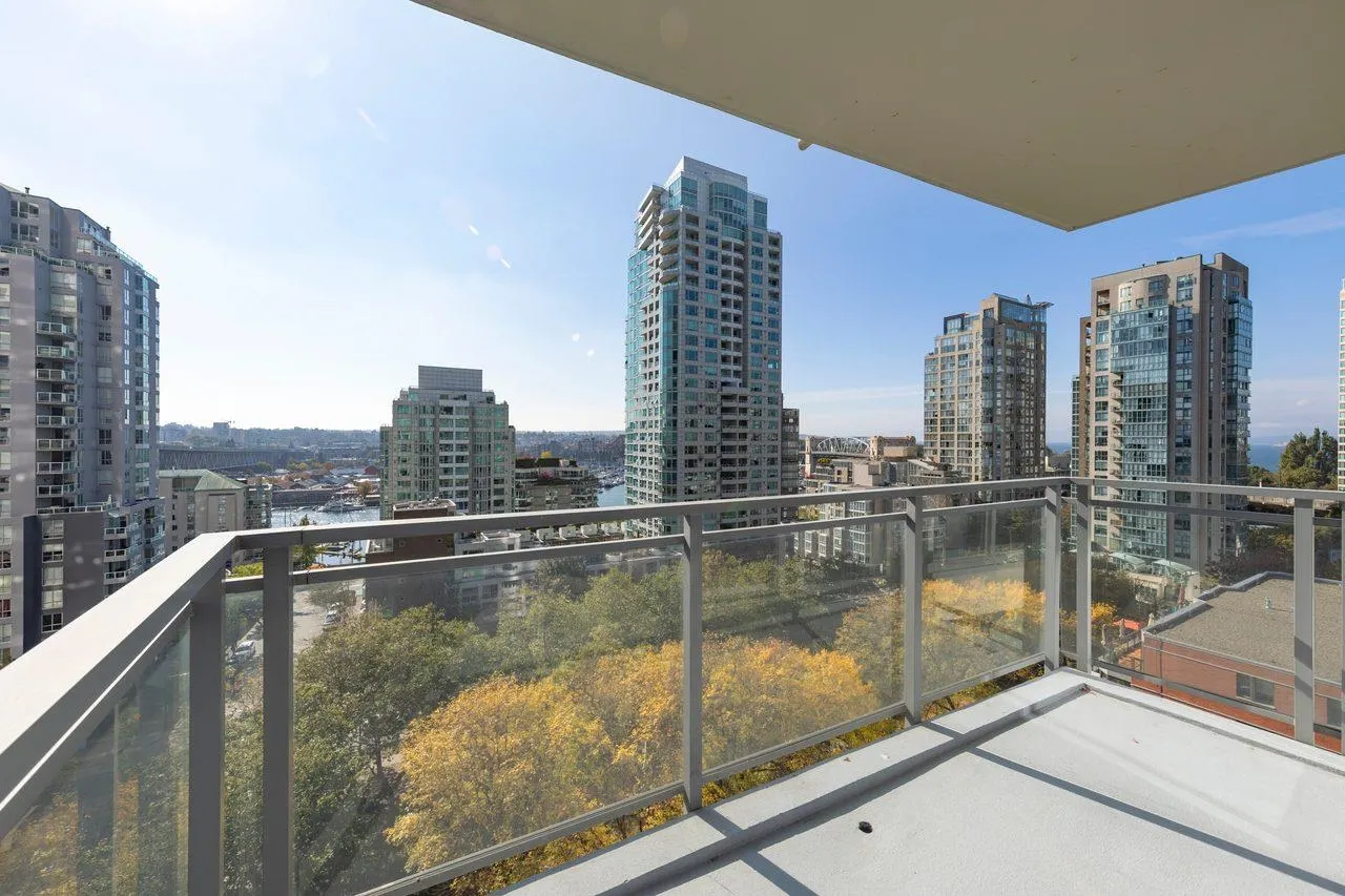 1455 Howe Street #1004
