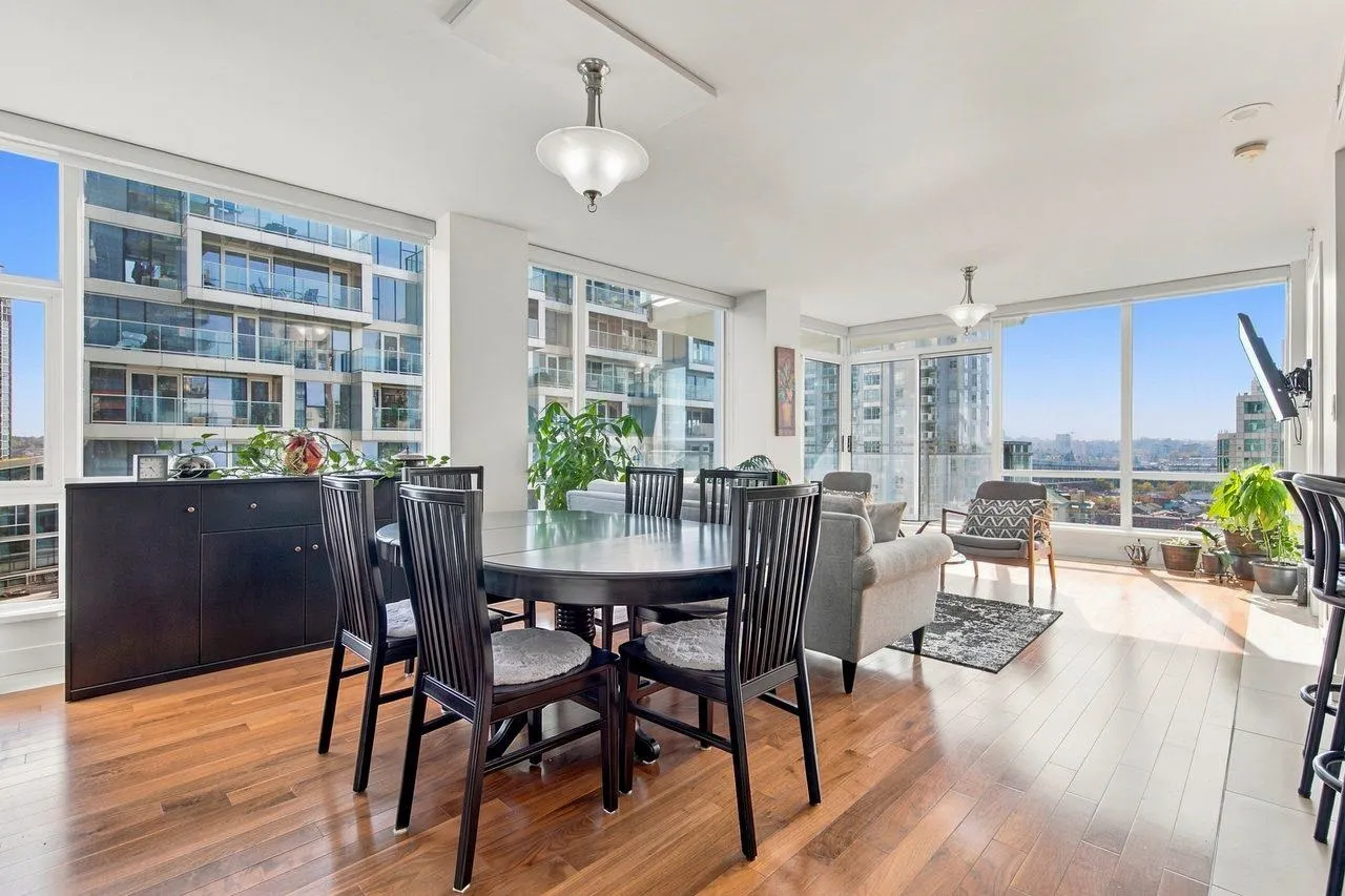 1455 Howe Street #1004