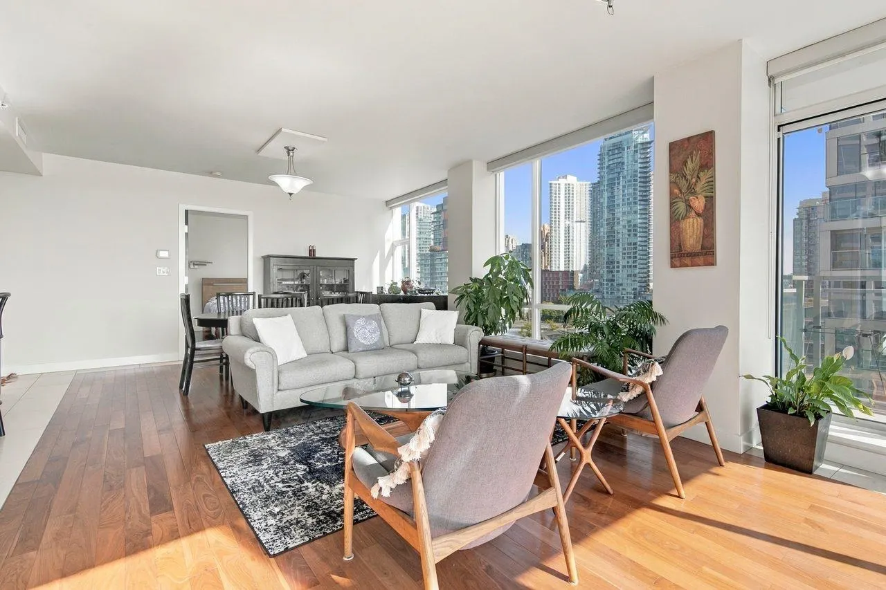 1455 Howe Street #1004