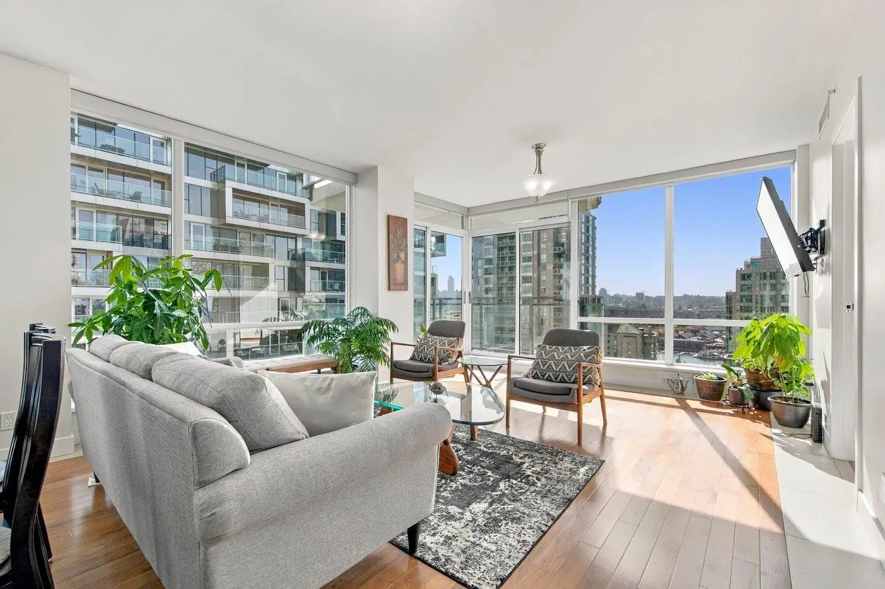 1455 Howe Street #1004