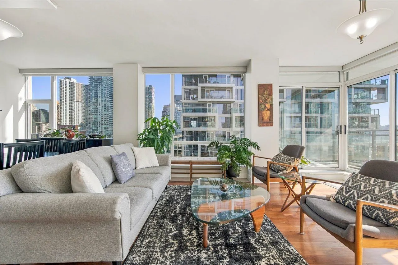 1455 Howe Street #1004