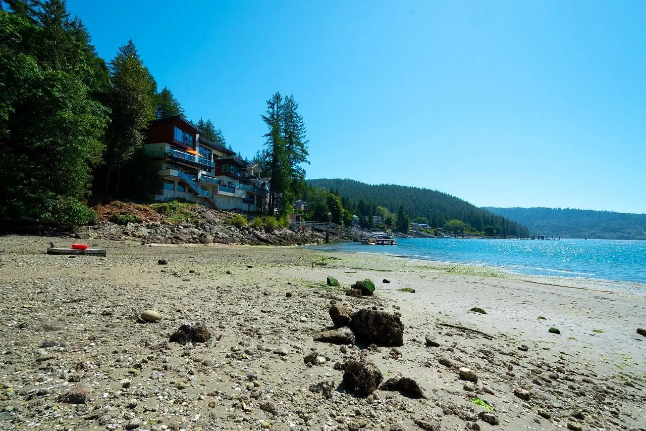 4855 Belcarra Bay Road