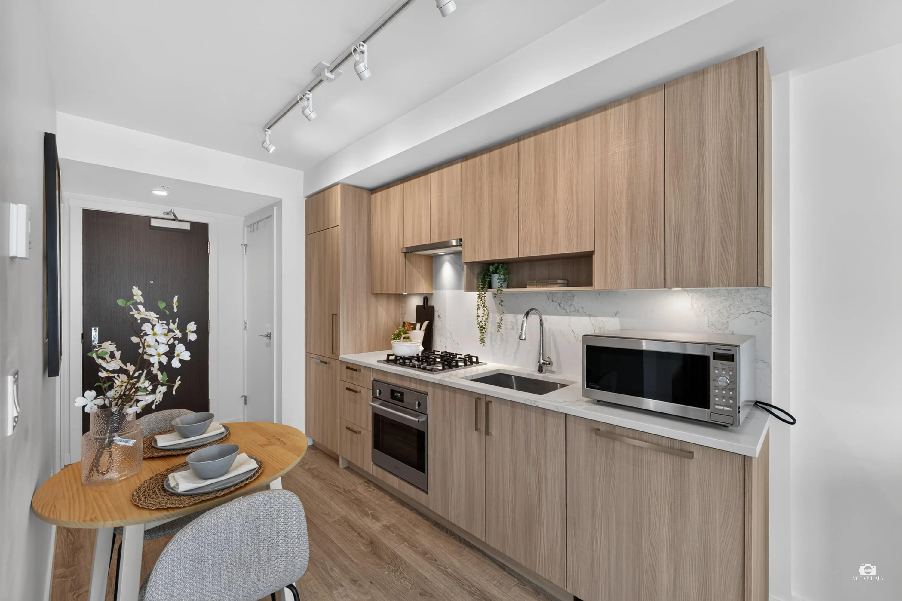 13350 Central Avenue #1115