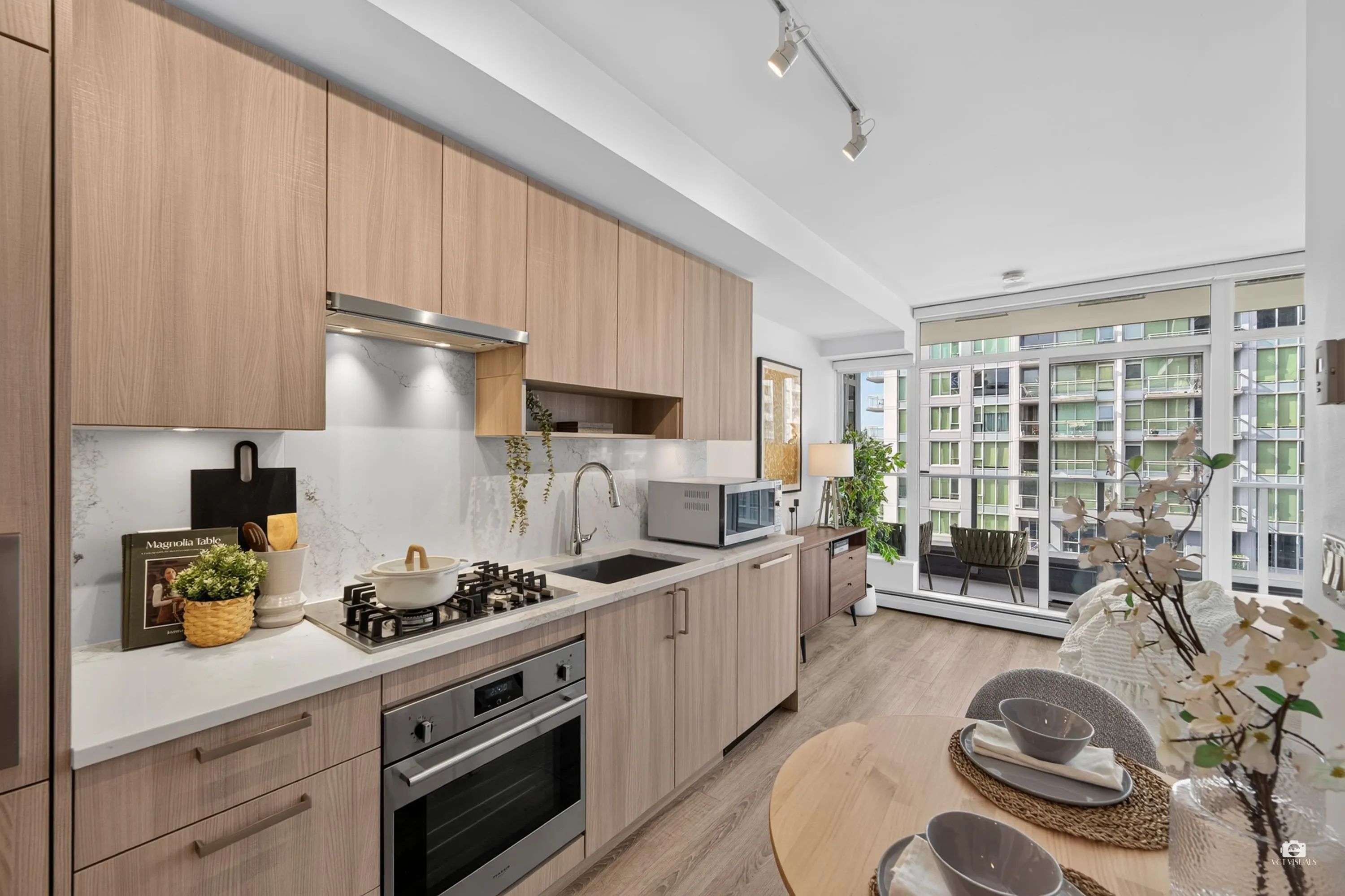 13350 Central Avenue #1115