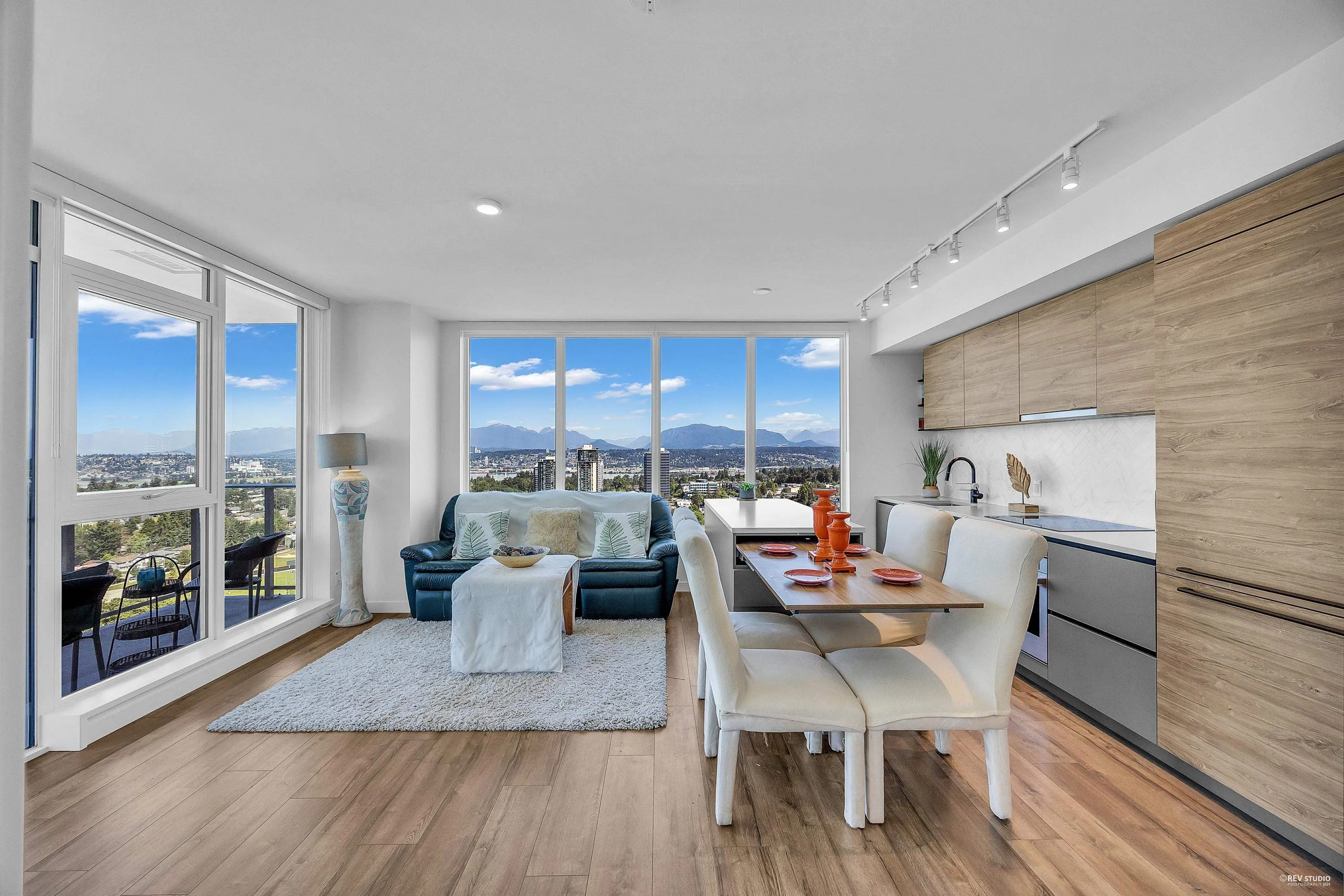 13428 105 Avenue #2202
