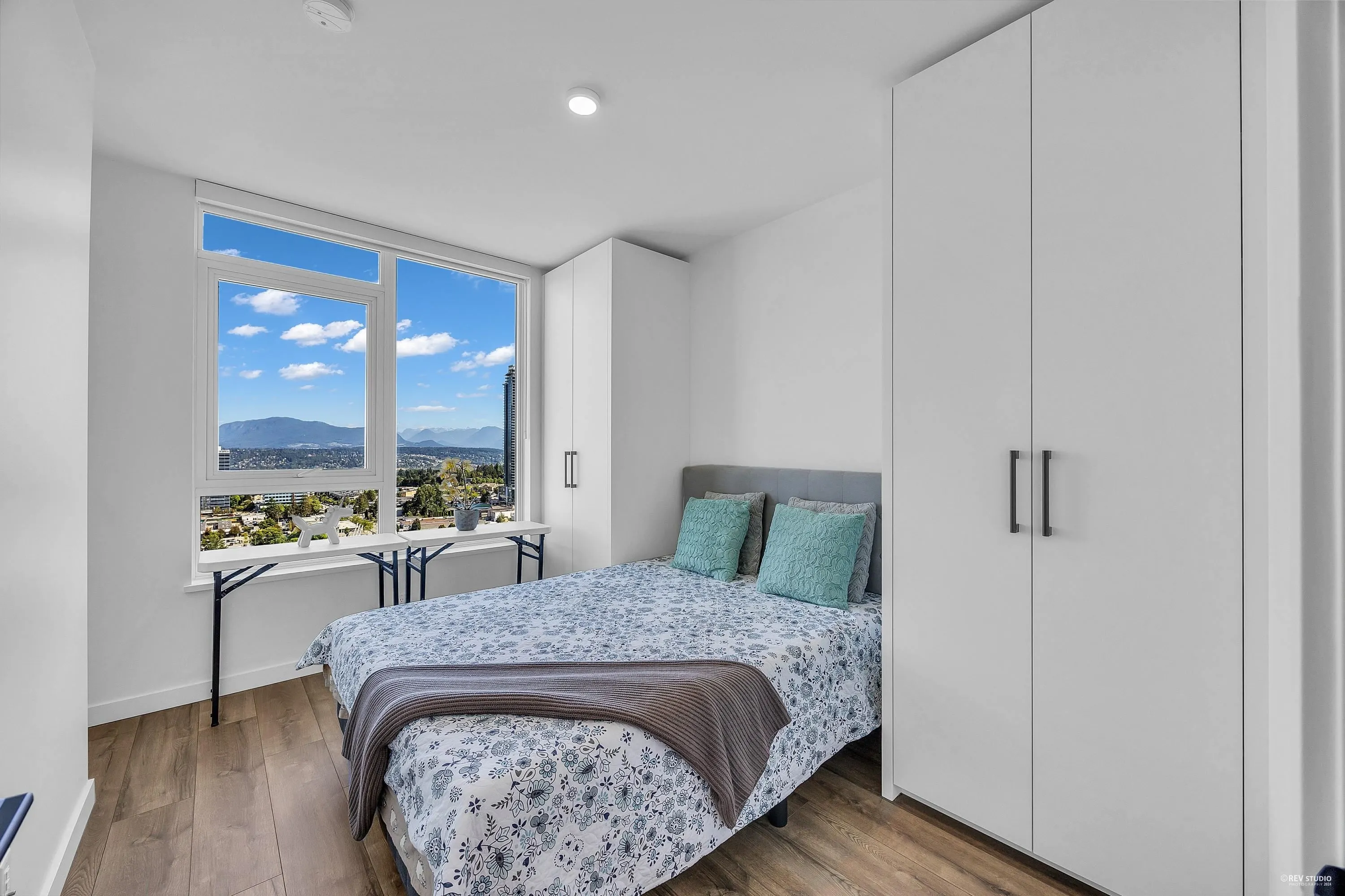 13428 105 Avenue #2202