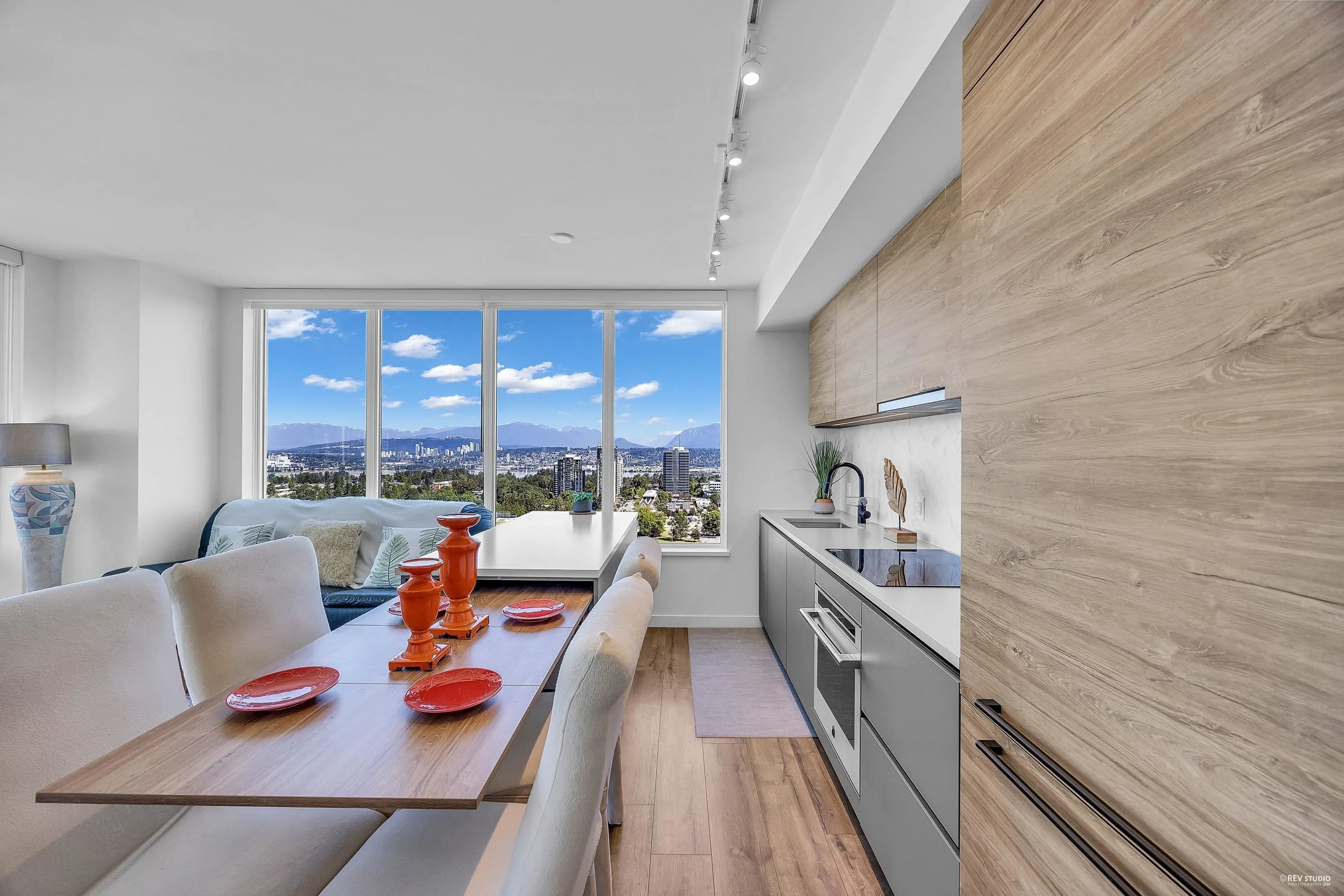 13428 105 Avenue #2202